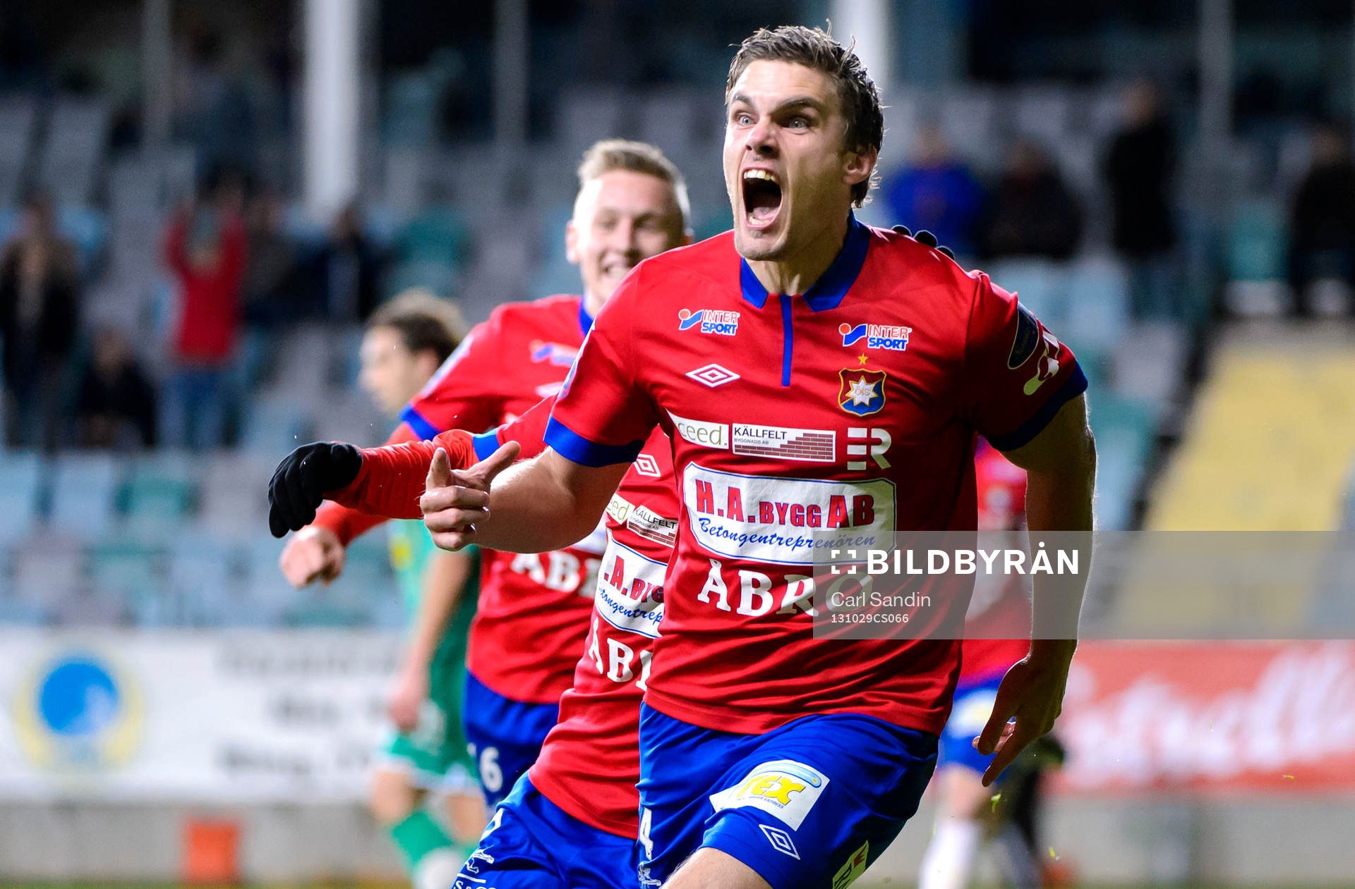 Örgrytes David Leinar jublar