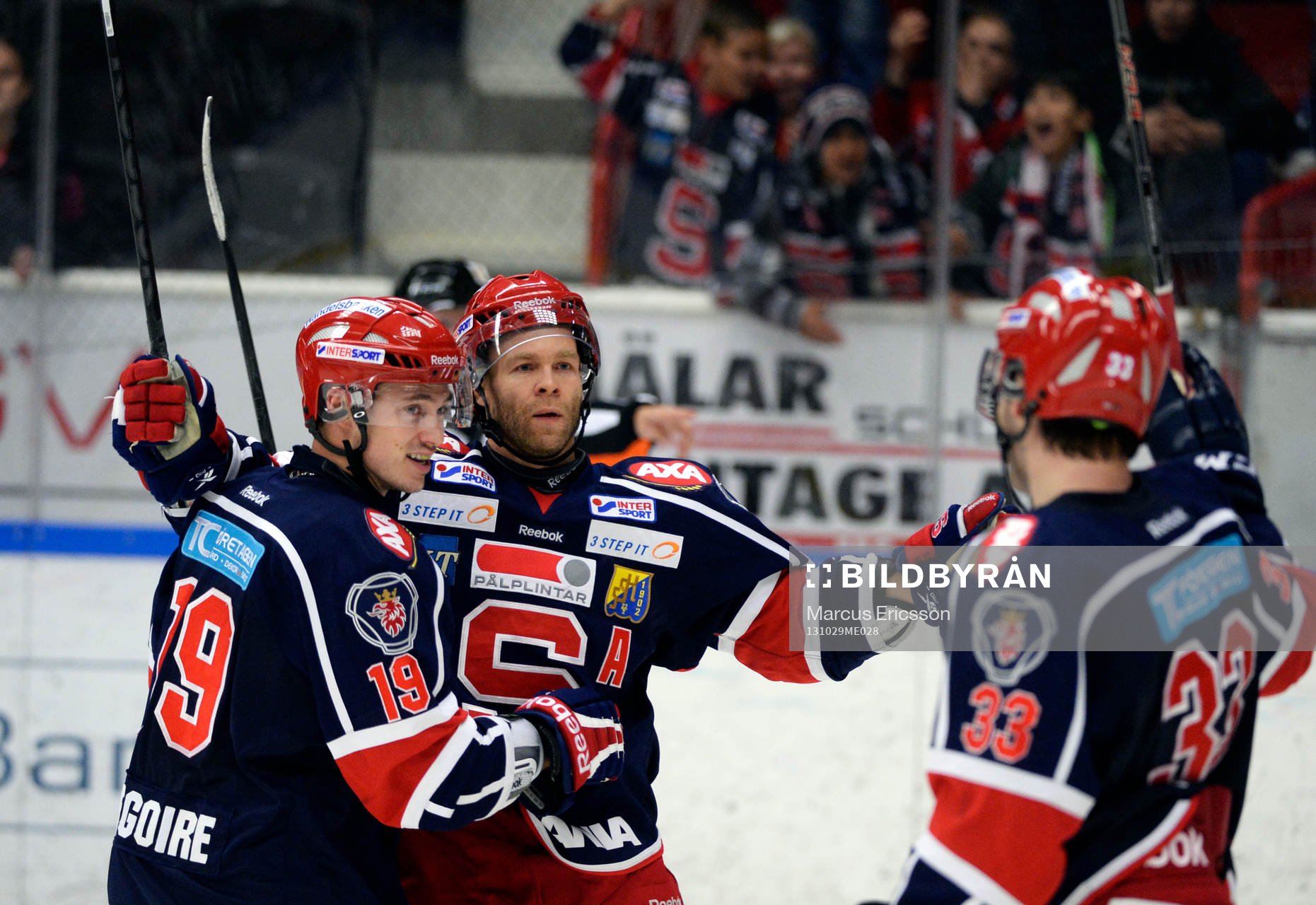Södertäljes Robert Carlsson reducerar till 1-3
