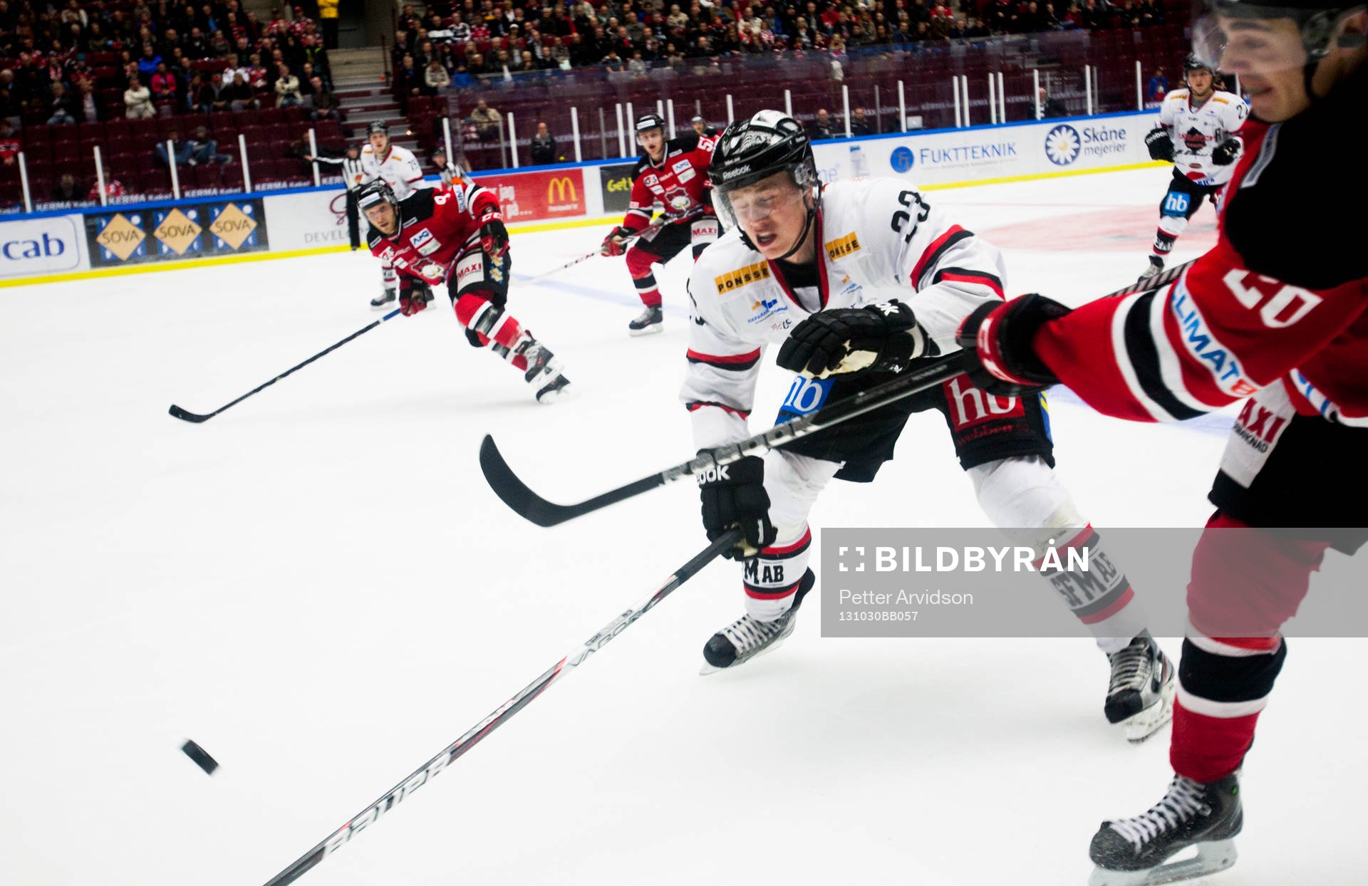 under matchen i hockeyallsvenskan mellan Malmö Redhawks