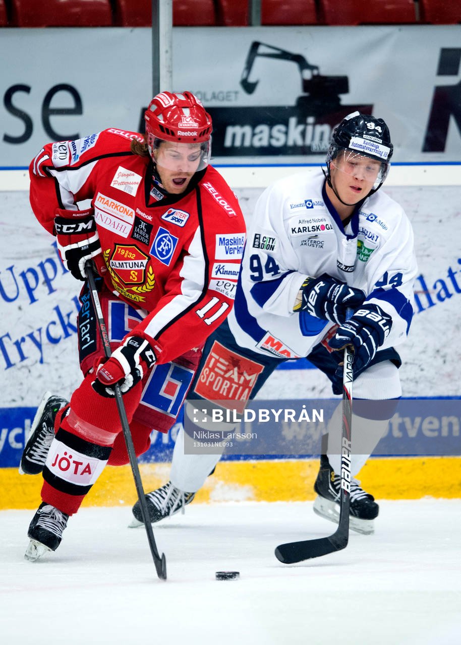 Almtunas Johan Berggren och Karlskogas Henrik Larsson