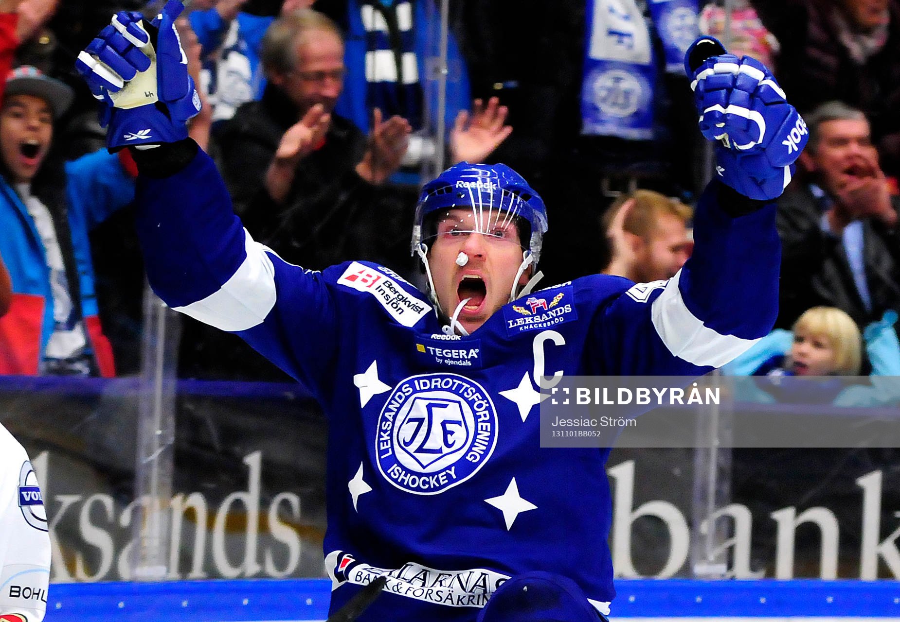 Leksands Gabriel Karlsson jublar