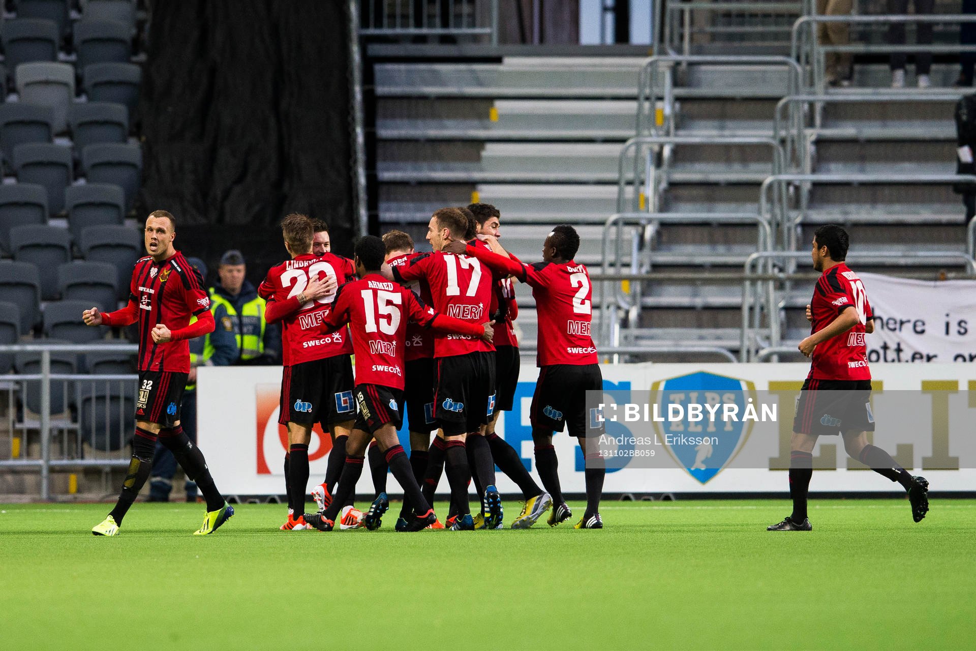 Östersunds Jamie Ryan Hopcutt jublar