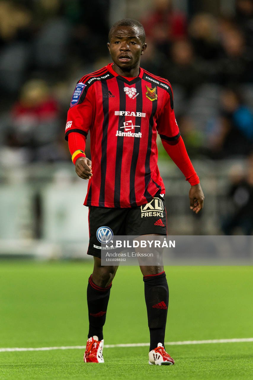 Östersunds Isaac Shaze under fotbollsmatchen i Superettan mellan Hammarby och Östersund den 2 november 2013 i Stockholm. 