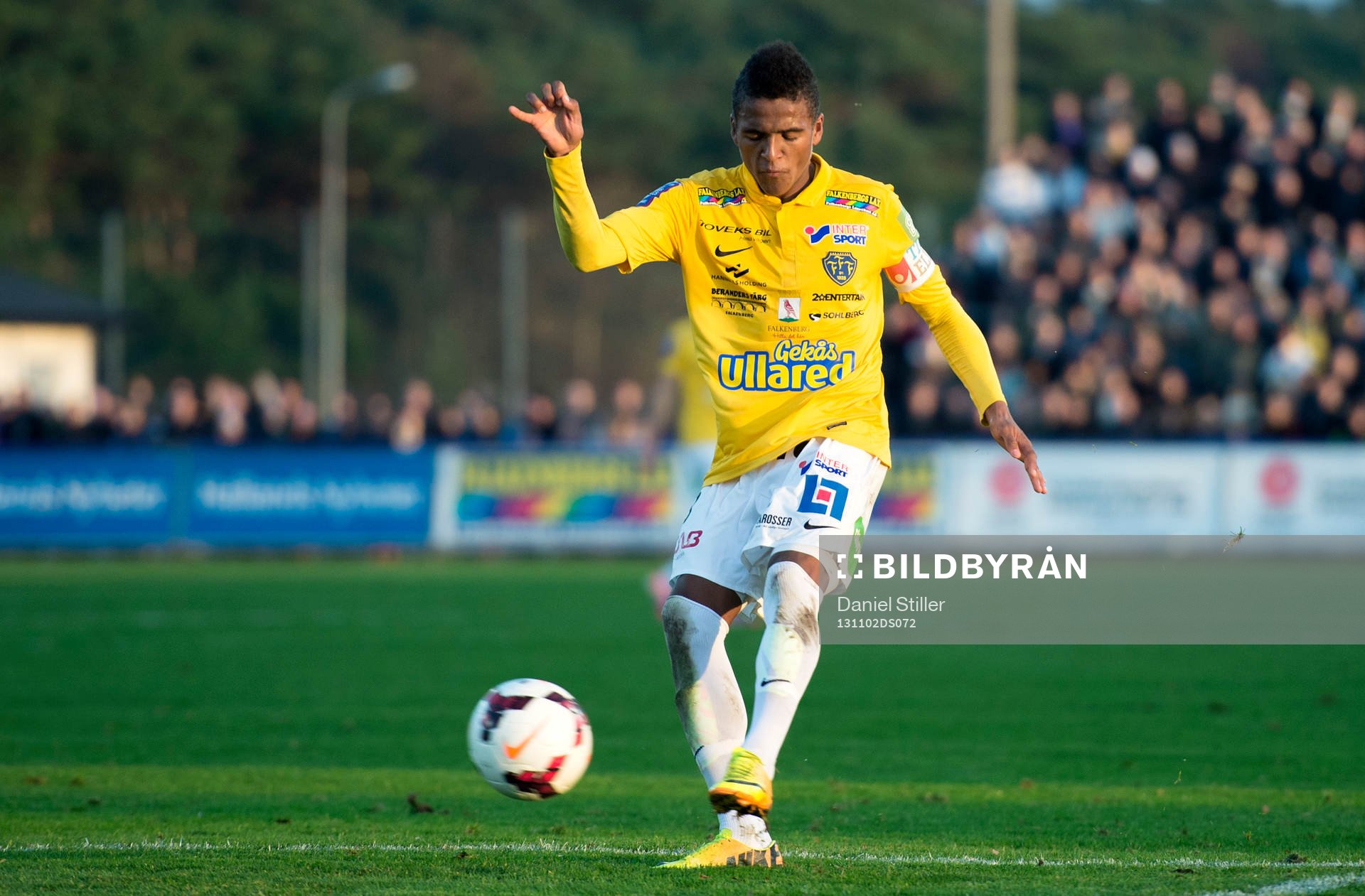 Falkenbergs Niclas Eliasson skjuter 1-1