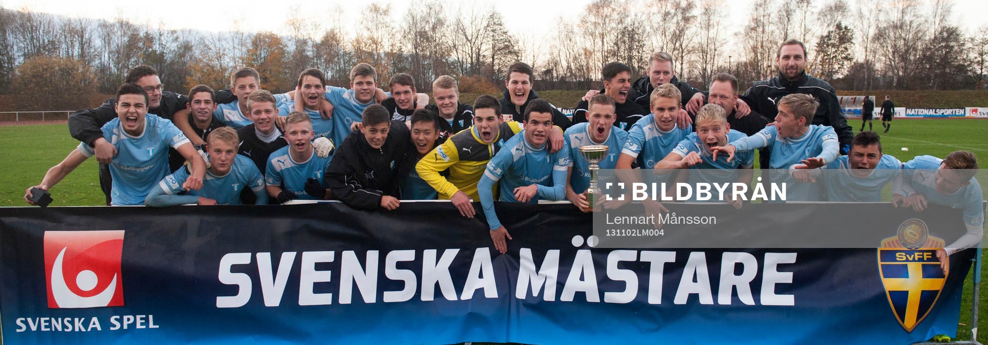 Slutsignal och guldjubel för Malmö FF  i SM-finalen för
