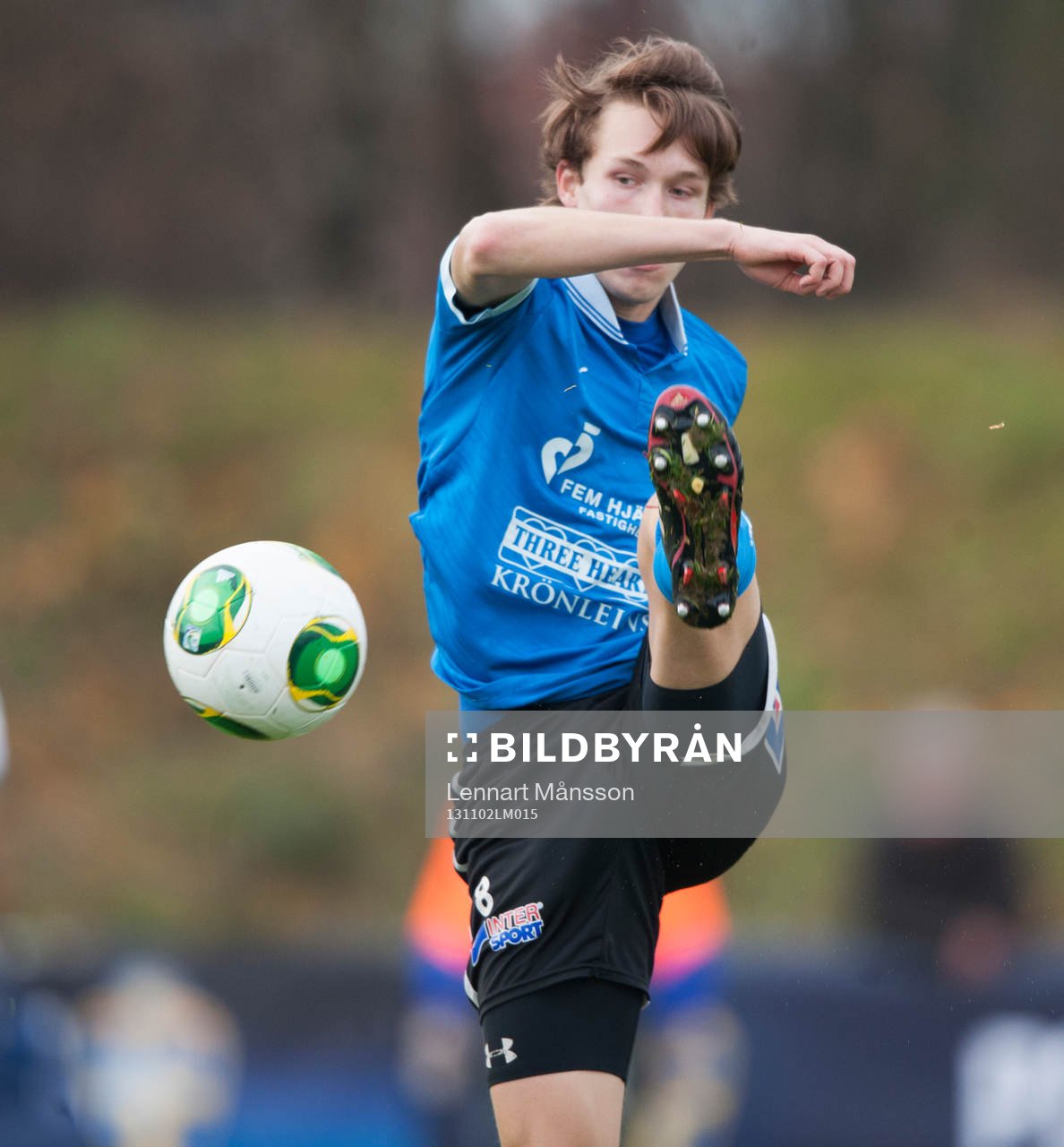 Hög spark i SM-finalen för 17-åringar mellan Halmstad