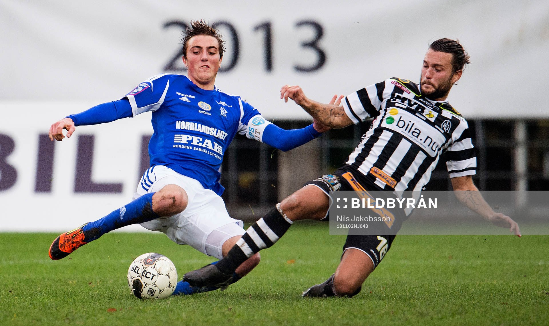 Sundsvalls Dennis Olsson och Landskrona BOIS Patrik Åström