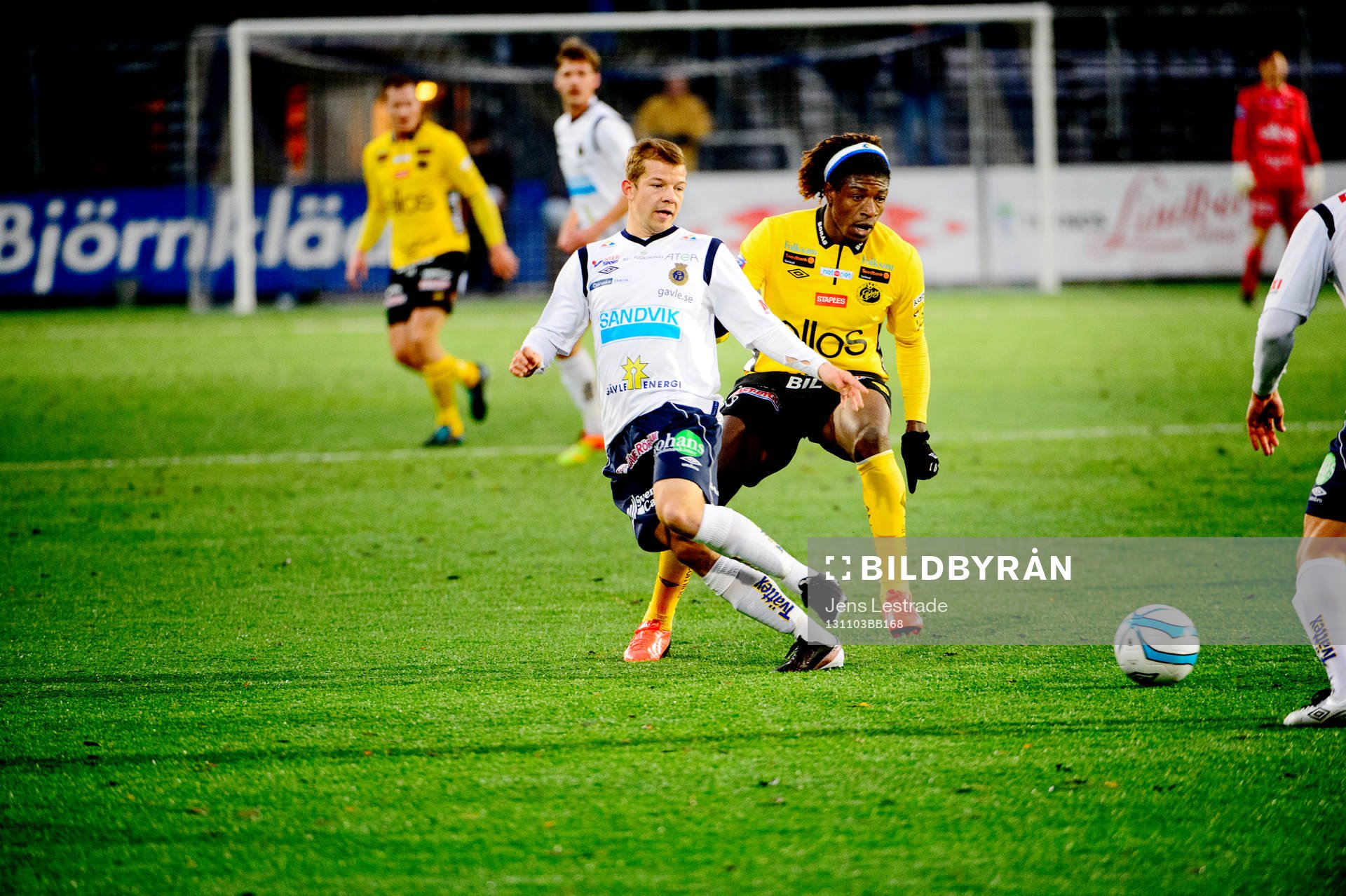 Gefles Jonas Lantto och Elfsborgs Mohamed Bangura i