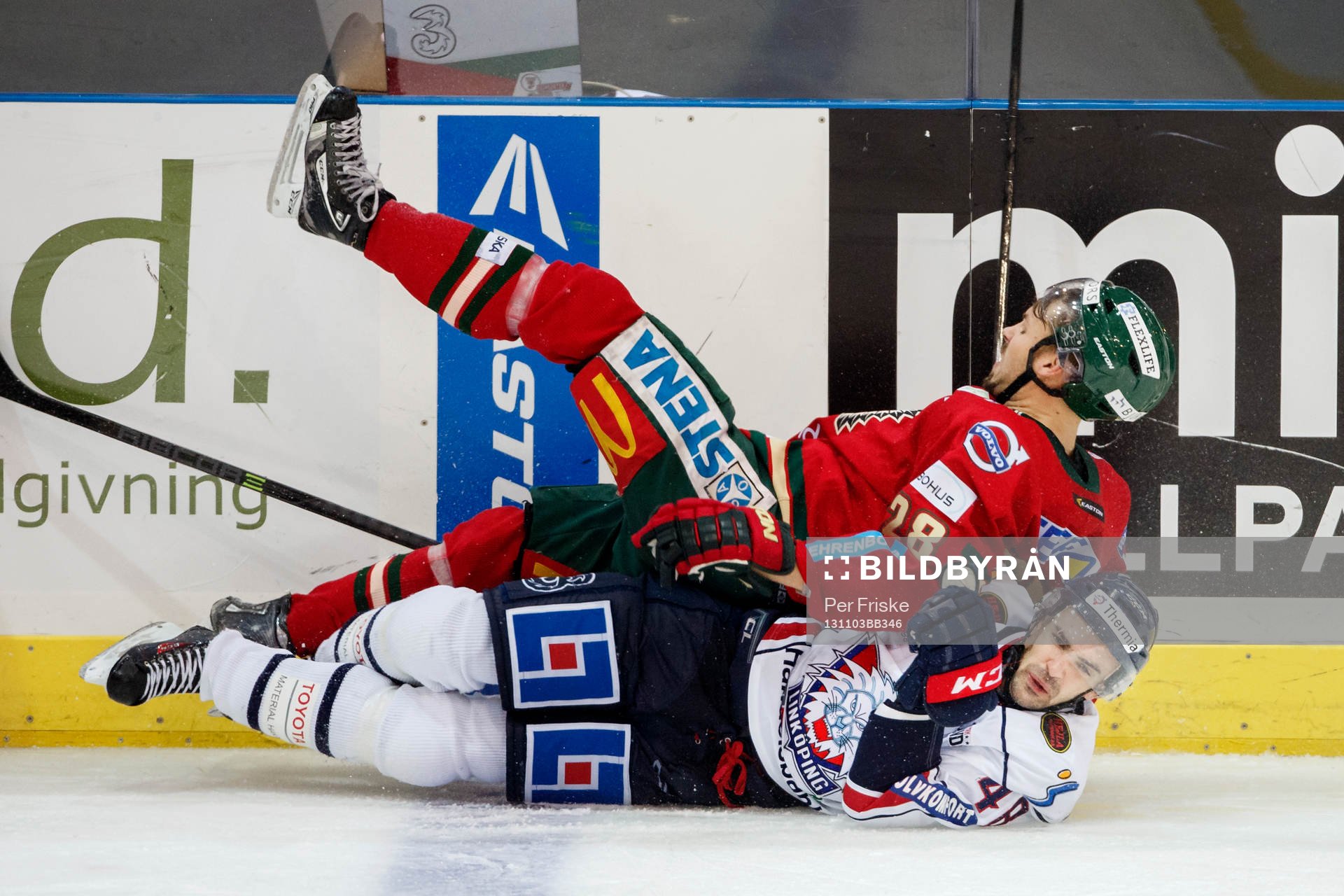 Frölundas Dick Axelsson och Linköpings Daniel Rahimi
