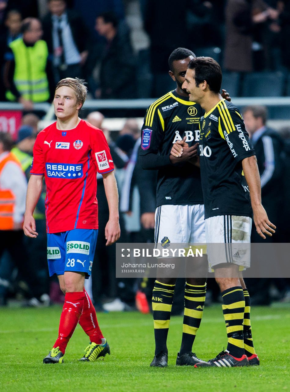 Jere Uronen deppar medans Henok Goitom och Celso Borges