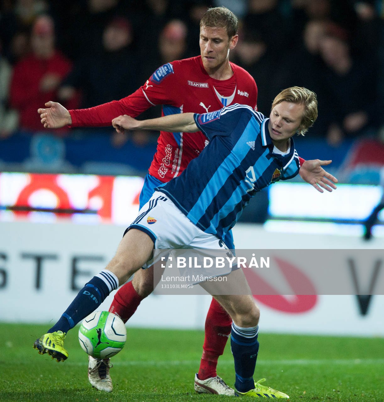 Östers Mario Vasilj och Djurgårdens Tim Söderström i