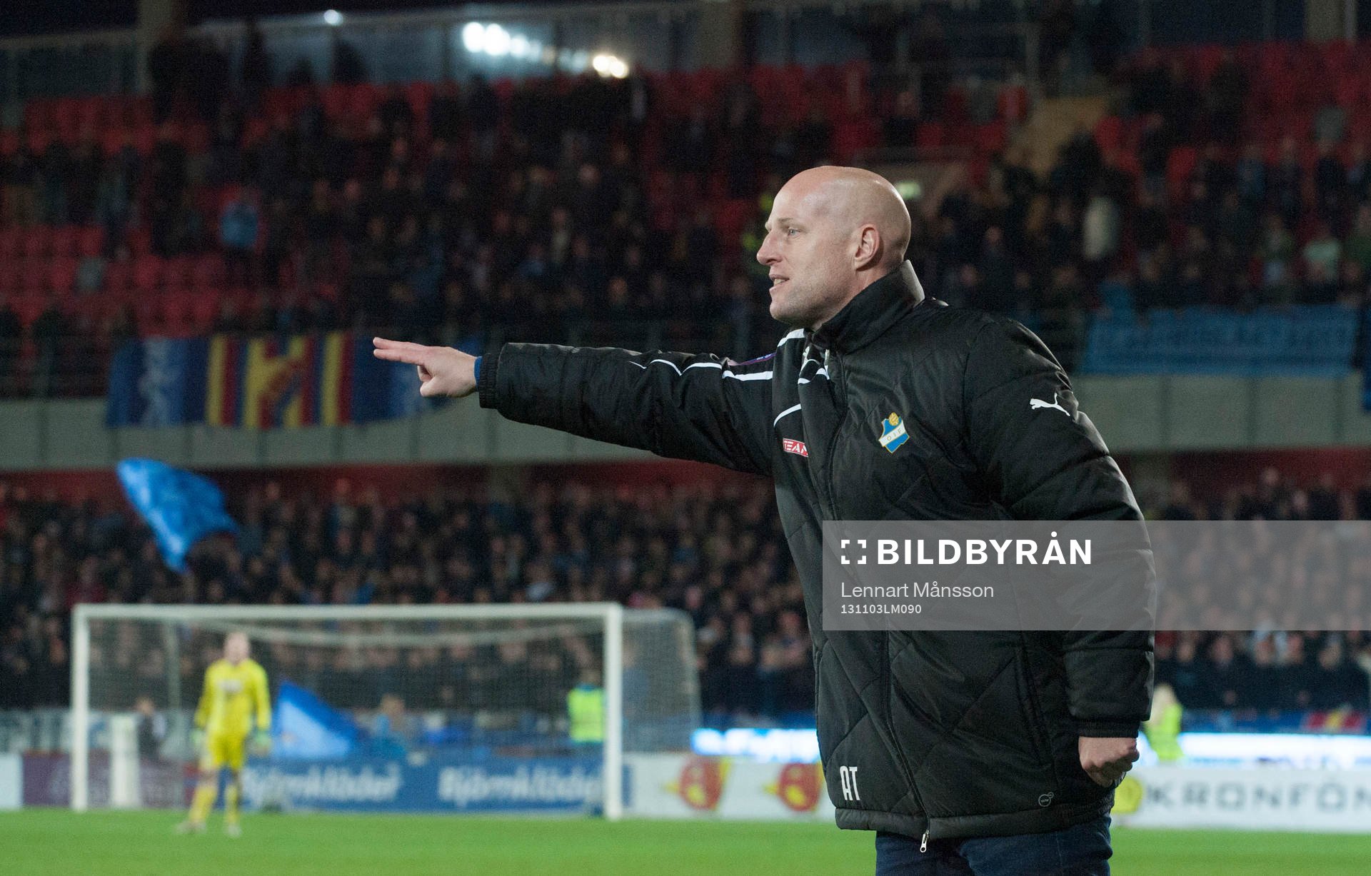Östers tränare Andreas Thomsson  i