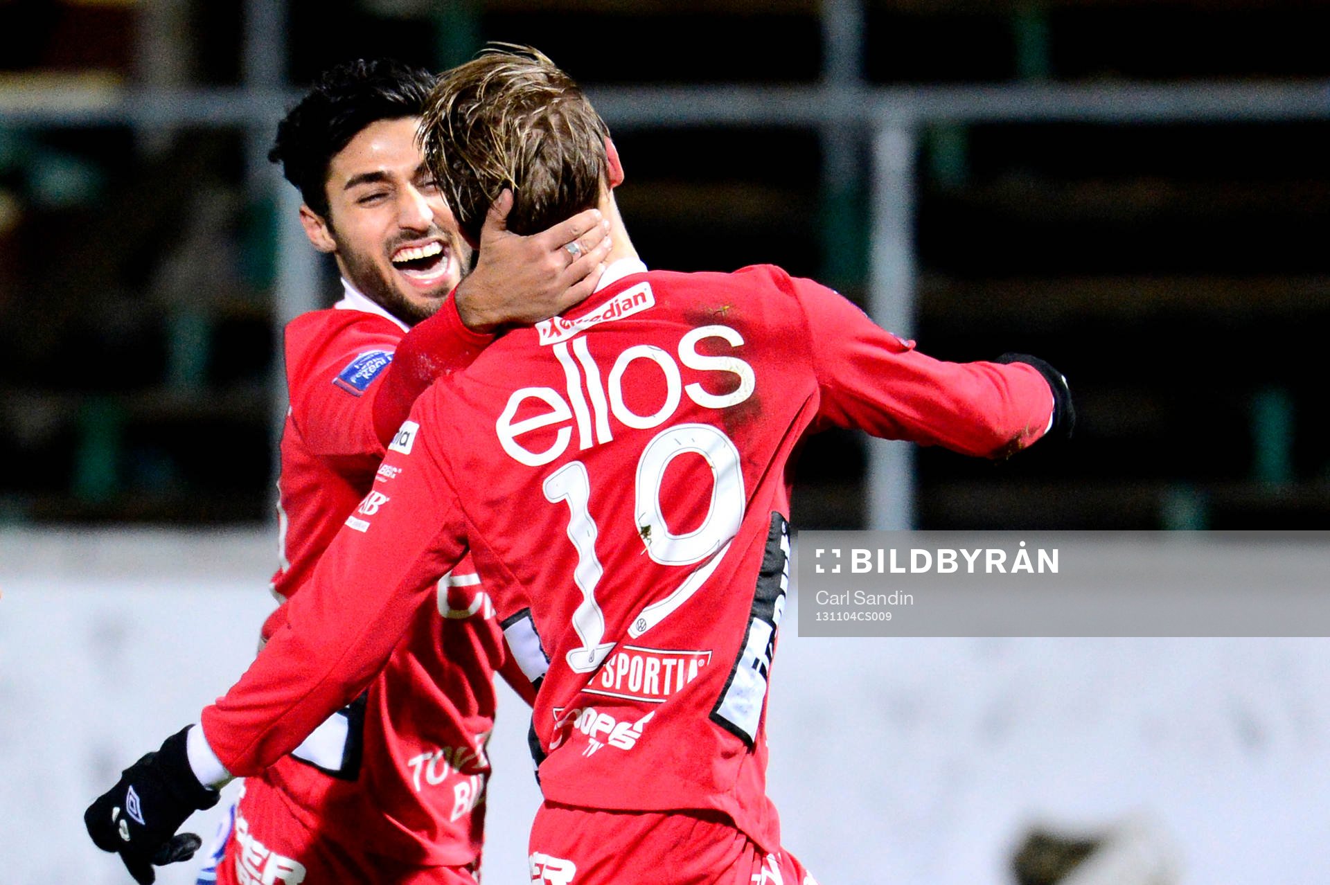 Elfsborgs firar 2-3 av Simon Hedlund
