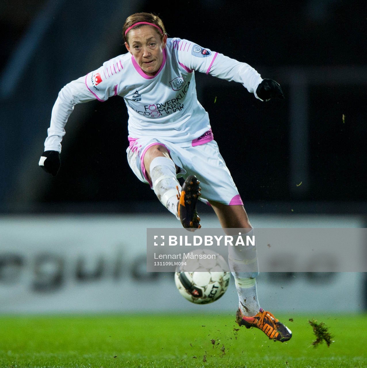  Malmös Therese Sjögran i åttondelsfinalen i  Womens Champions League mellan Ldb Malmö och Wolfsburg 9 november.