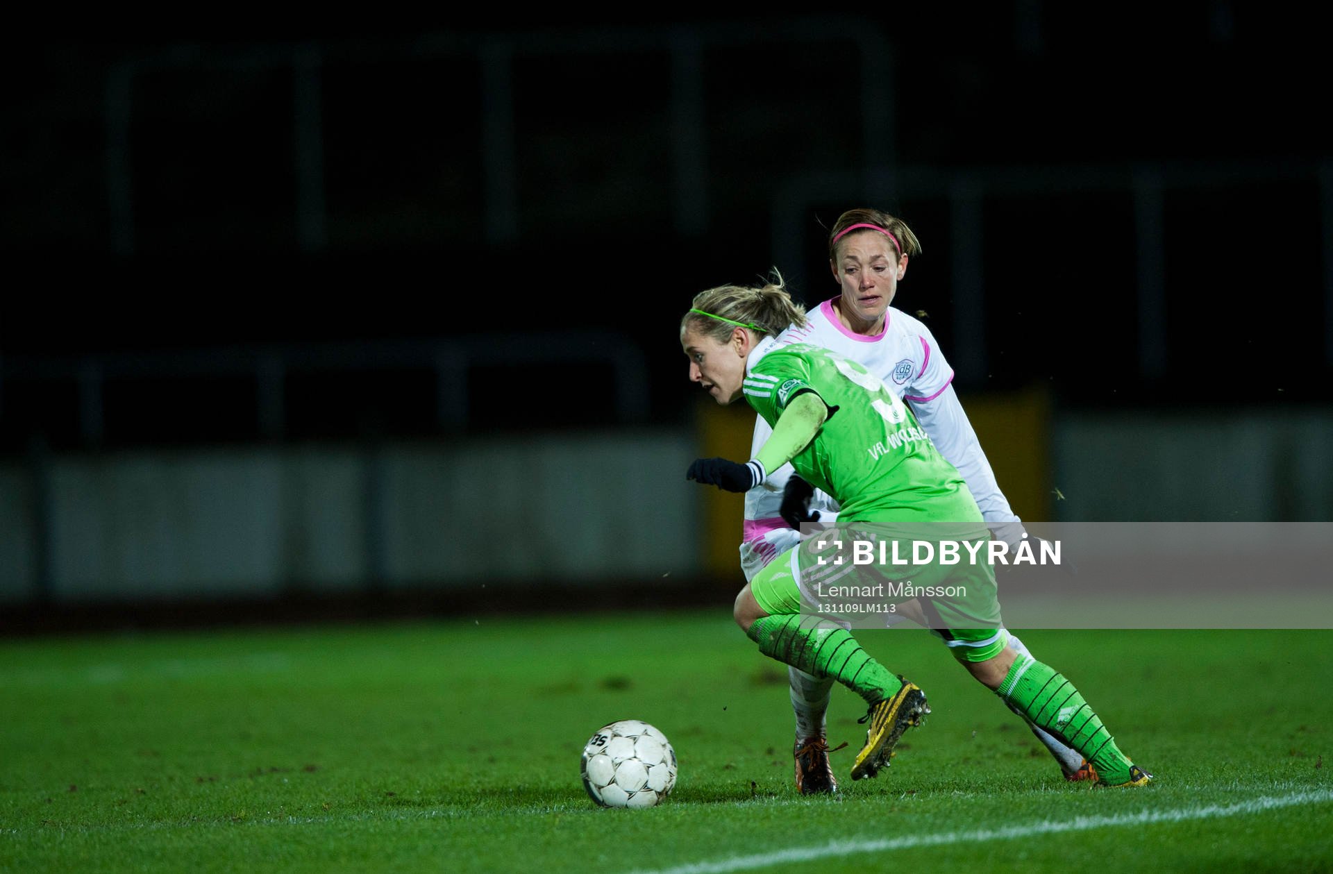 Wolfsburgs Anna Blässe och Malmös Therese Sjögrani