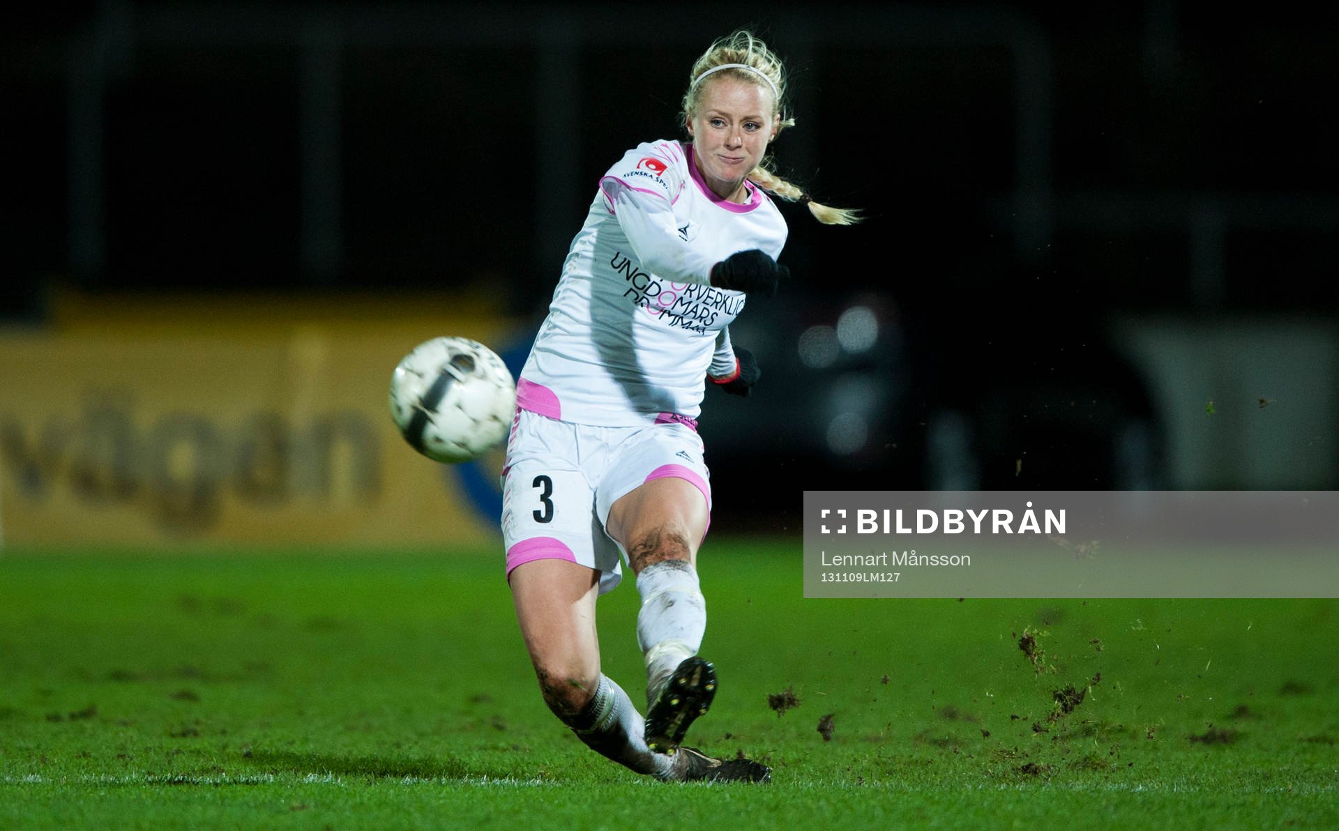 Malmös Amanda Ilestedt i åttondelsfinalen i  Womens