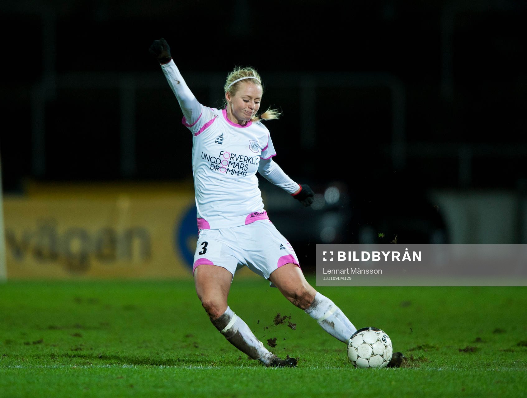 Malmös Amanda Ilestedt i åttondelsfinalen i  Womens