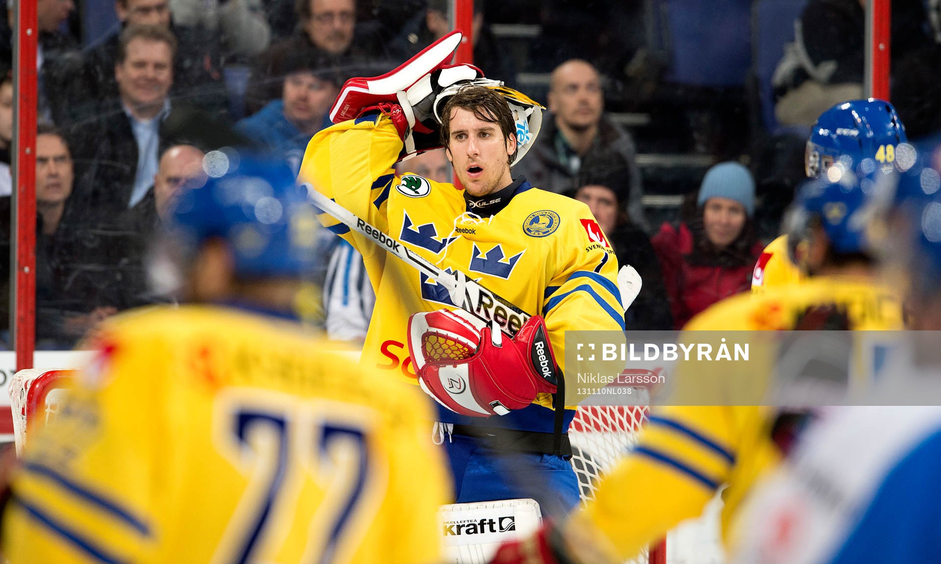 Sveriges målvakt Henrik Karlsson