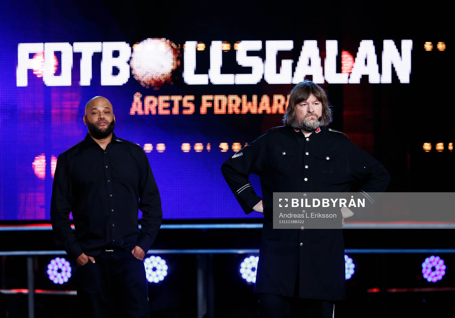 Ken Ring och Ebbot Lundberg delade ut priset Årets Forward