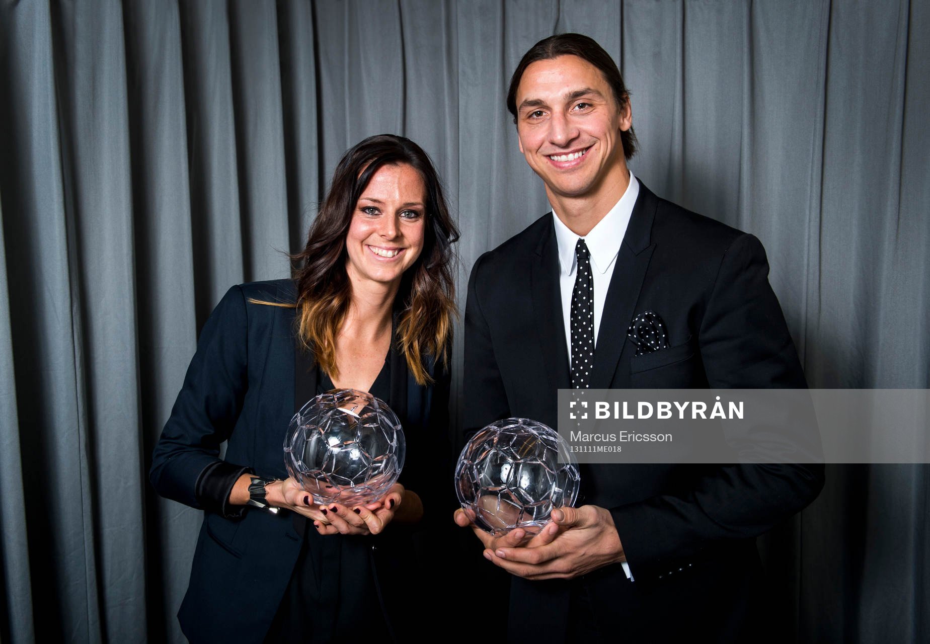 Lotta Schelin och Zlatan Ibrahimovic med priset för årets