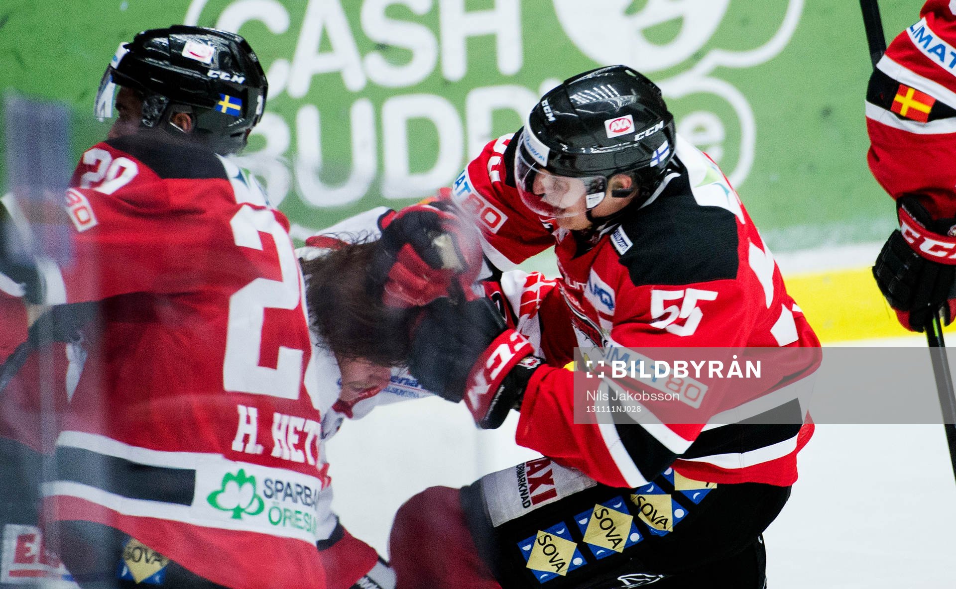 Malmö Redhawks Teemu Kesä spöar Karlskronas Alexander