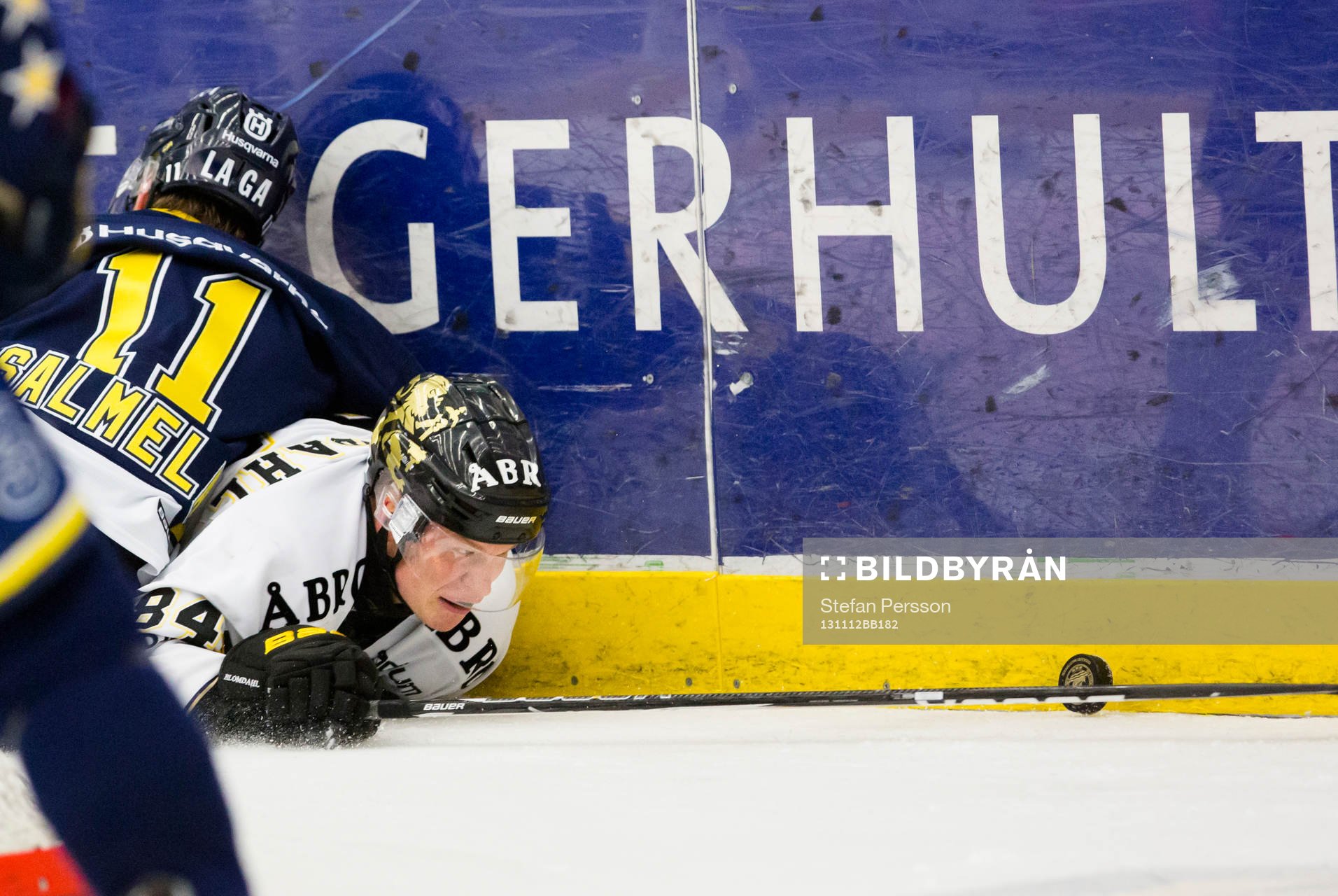 s Anssi Salmela och AIK:s Patric Blomdahl i kamp