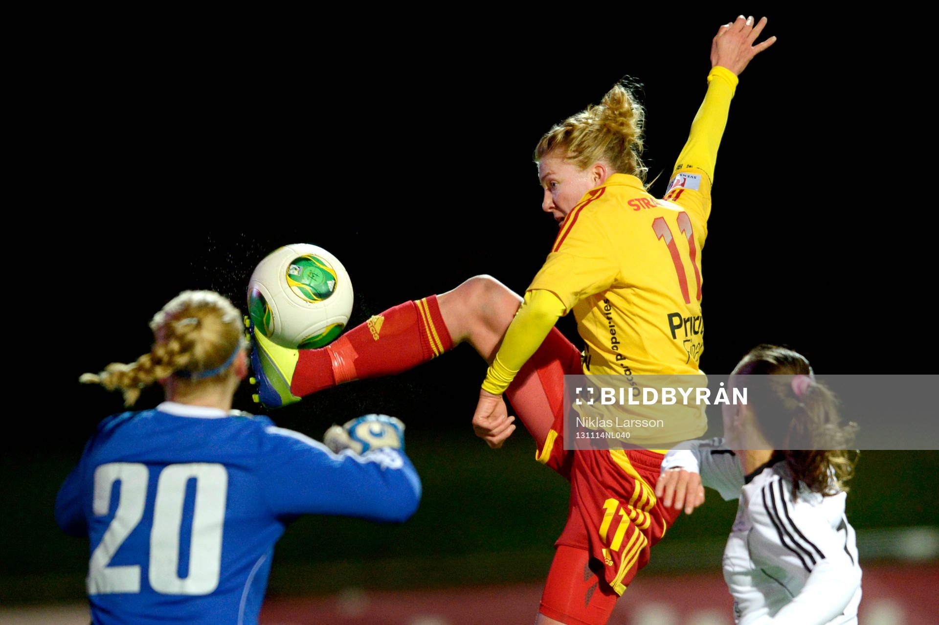 Tyresö Kirsten van de Ven gör 2-0 bakom Fortunas