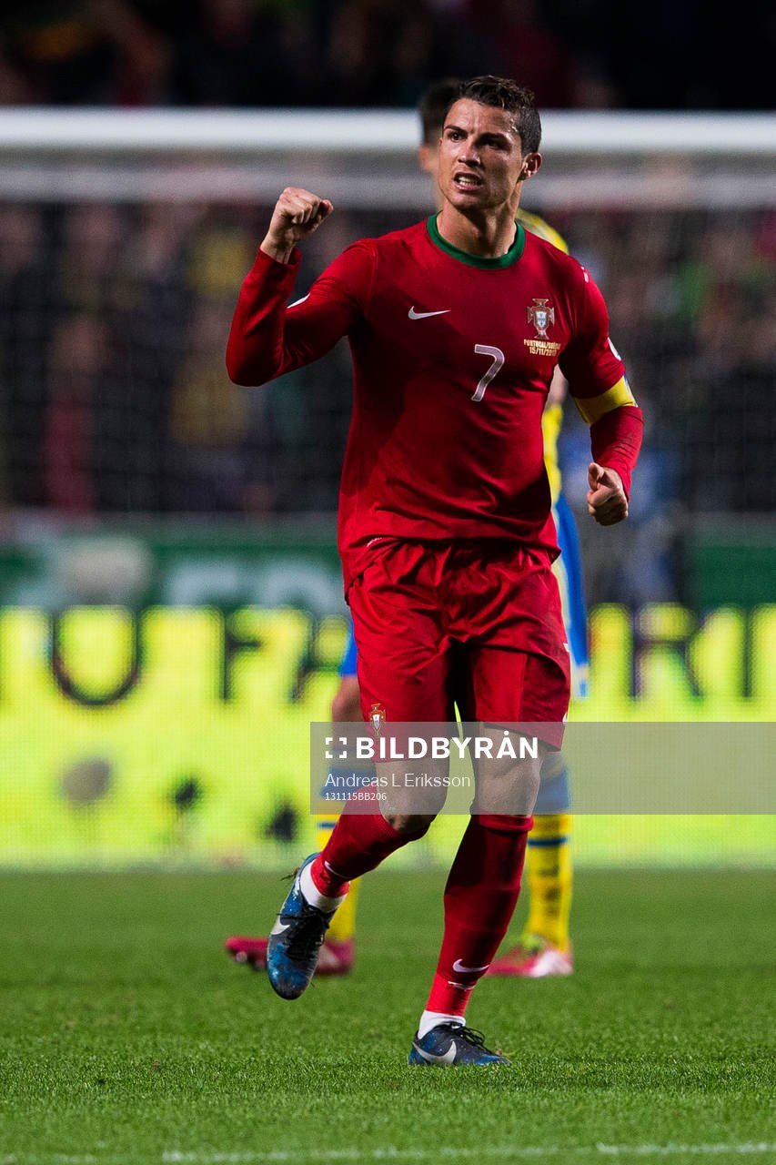 Portugals Cristiano Ronaldo jublar