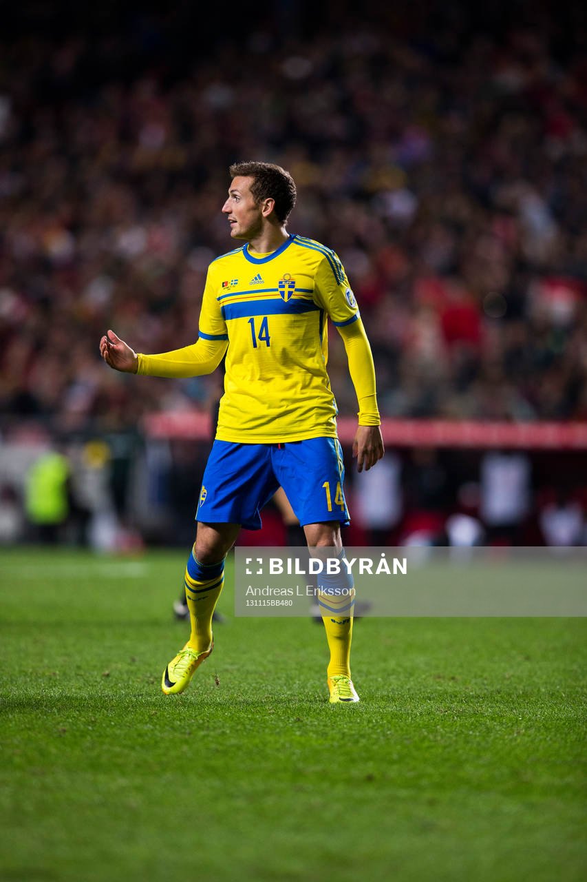 Sveriges Alexander Gerndt under playoff-matchen i VM-kvalet mellan Portugal och Sverige den 15 november 2013 i Lissabon.