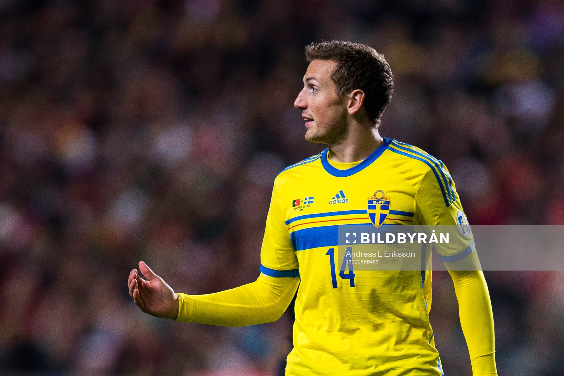 Sveriges Alexander Gerndt under playoff-matchen i VM-kvalet mellan Portugal och Sverige den 15 november 2013 i Lissabon.