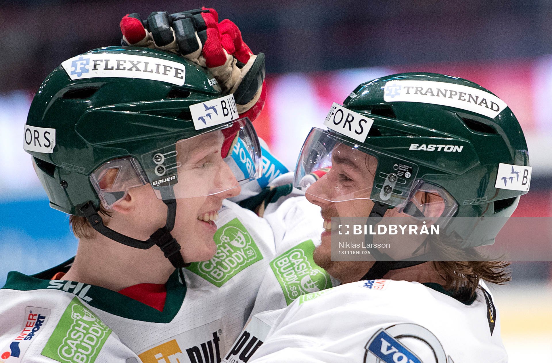 Frölundas Sebastian Collberg och John Klingberg jublar