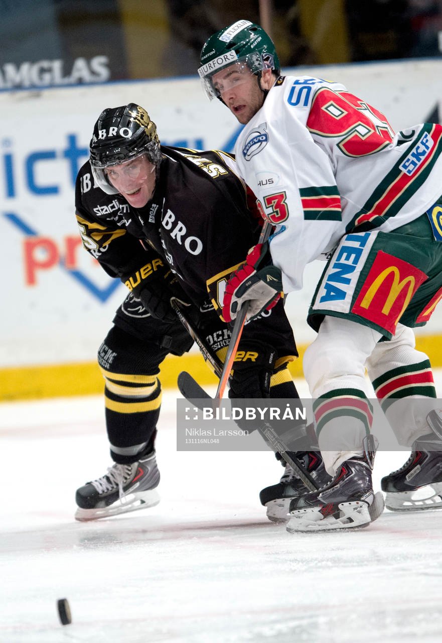 s Oscar Steen och Frölundas Evan McGrath