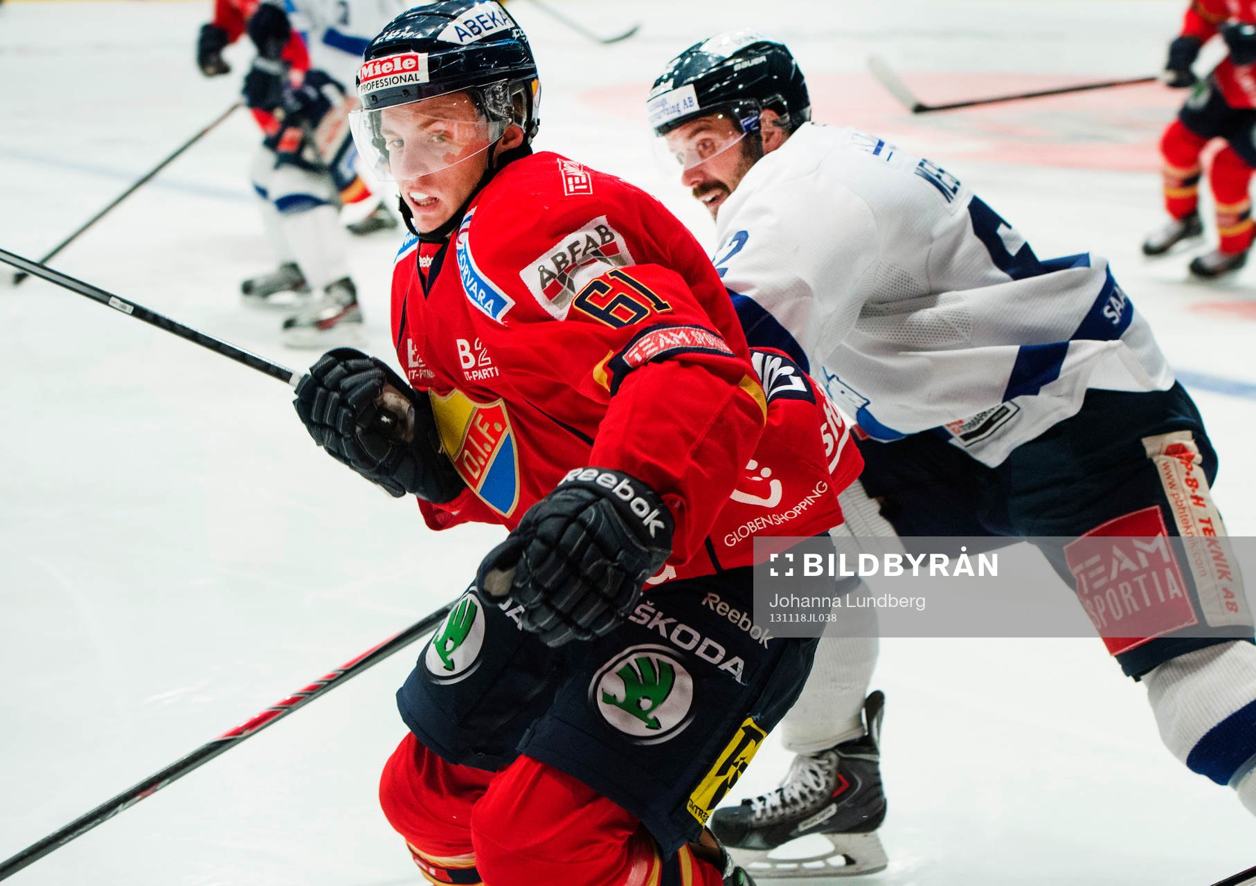 Markus Ljungh  jagas av Karlskogas Daniel Wessner