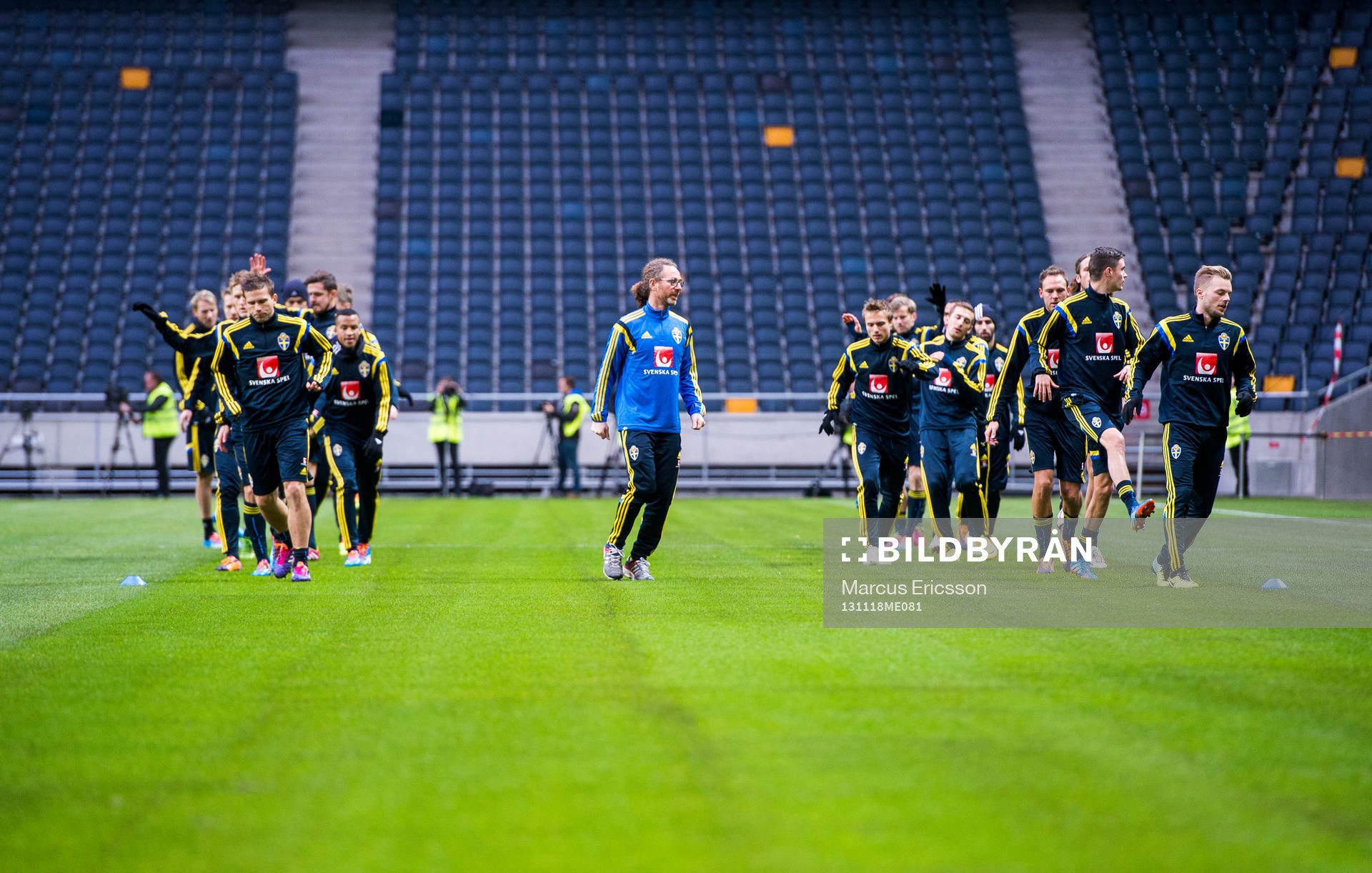 Uppvärmning med Anders Svensson och Sebastian Larsson i