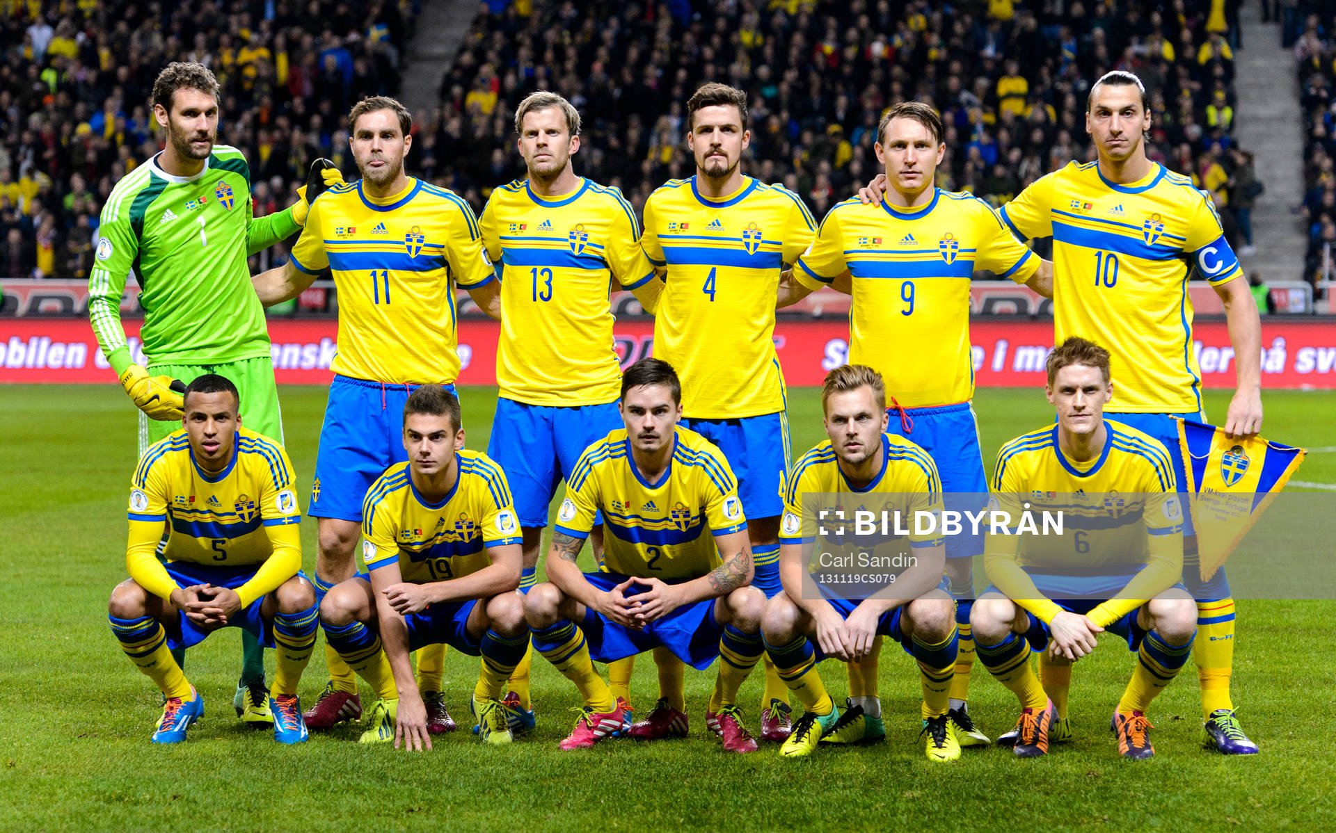 Sveriges startelva bakre raden fr.v. målvakt Andreas