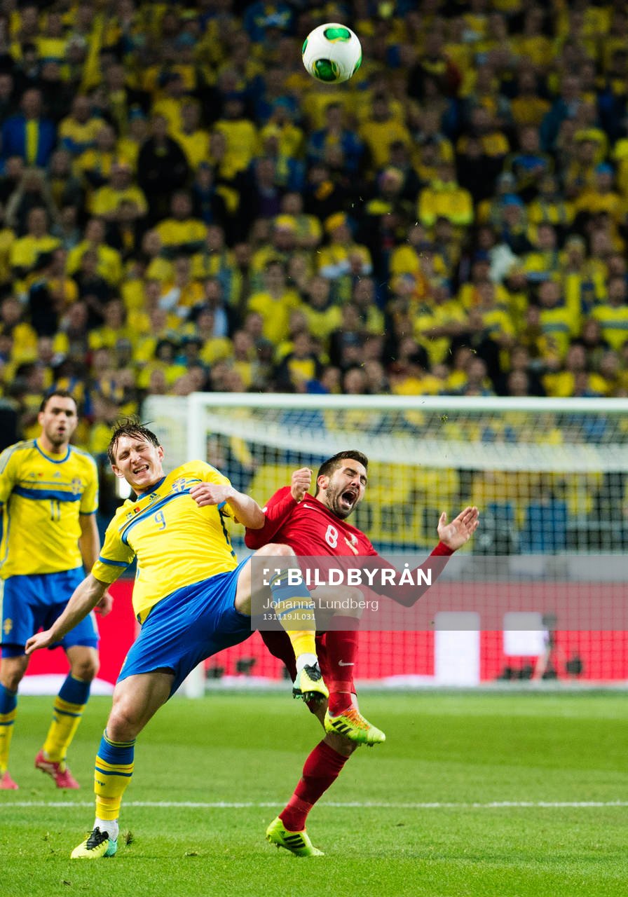 Kim Källström mot Joâo Moutinho