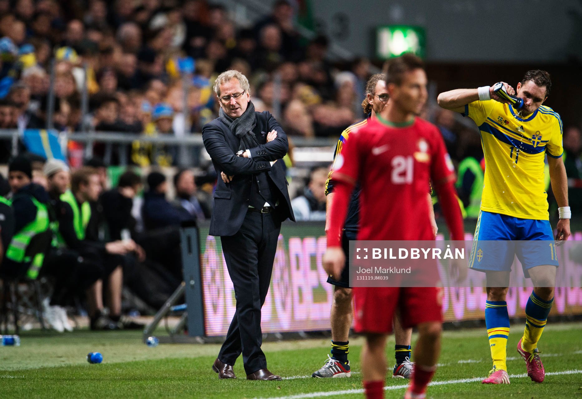 Sveriges förbundskapten Erik Hamrén deppar