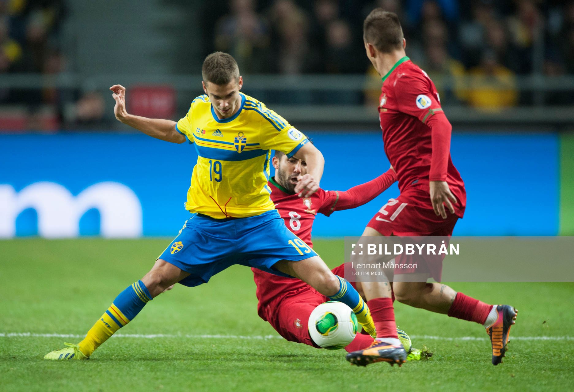 Sveriges Alexander Kacaniklic i playoff-matchen i VM-kvalet