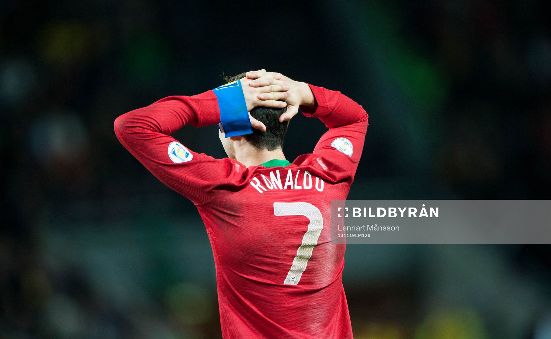 Portugals Cristiano Ronaldo deppar i VM-kvalet mellan