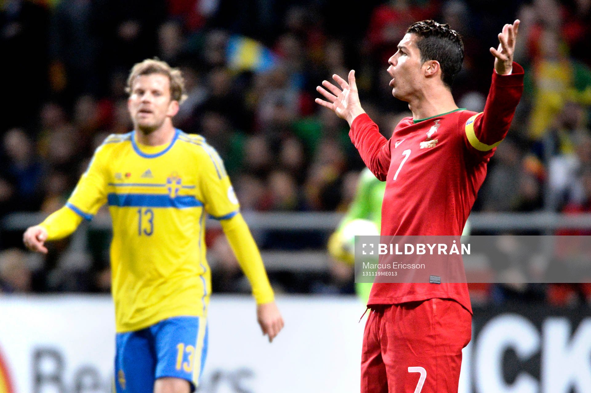 Portugals Cristiano Ronaldo gestikulerar