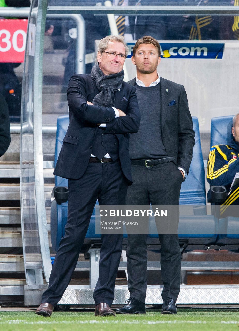 Sveriges förbundskapten Erik Hamrén och players manager