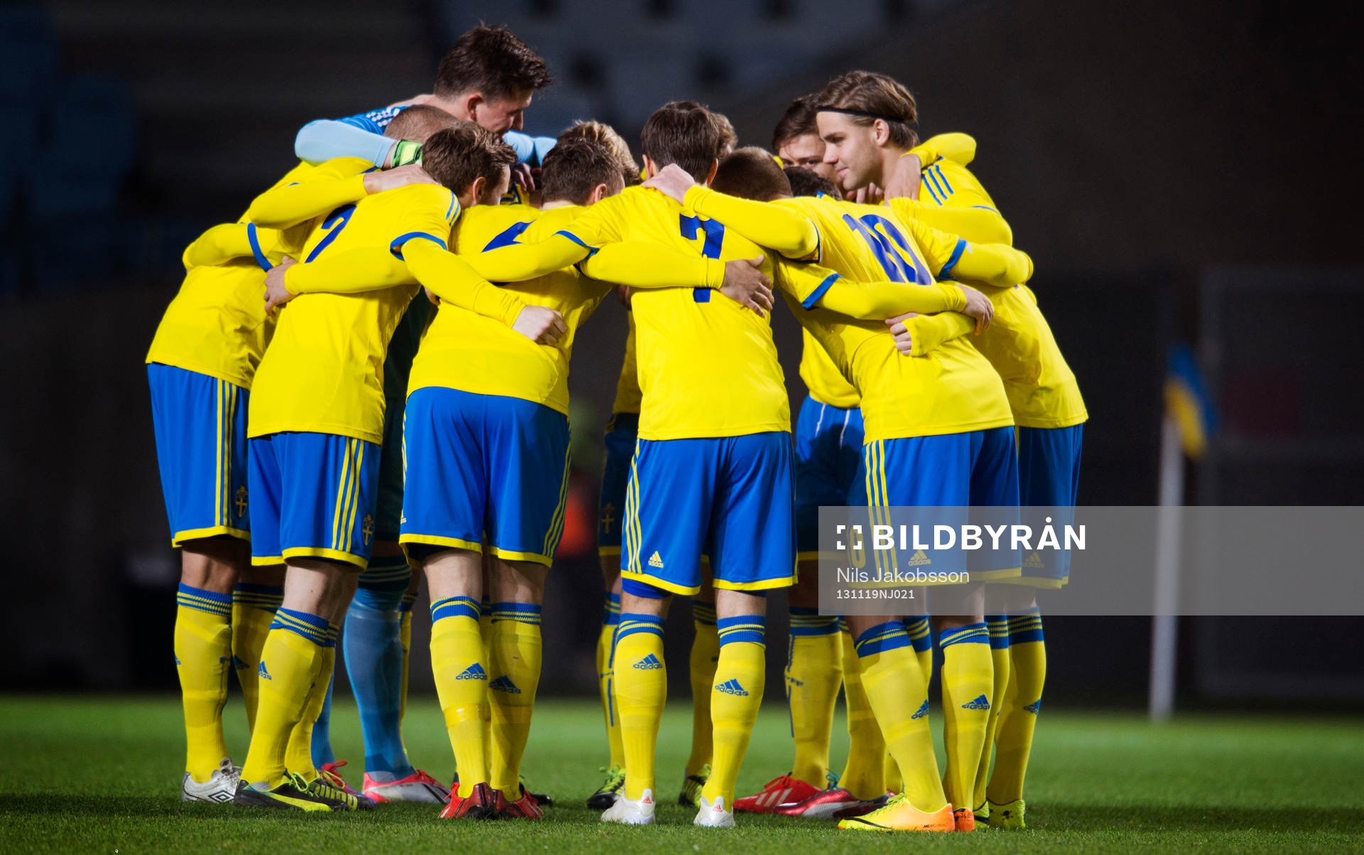 Sverige samlar sig före EM-kvalsmatchen för U21 mellan