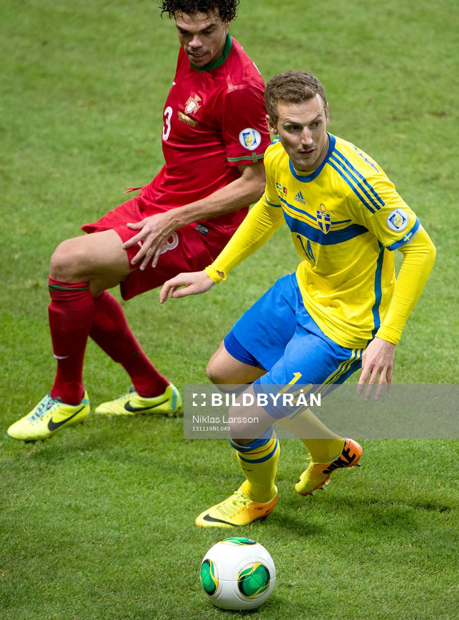 Sveriges Alexander Gerndt och Portugals Pepe