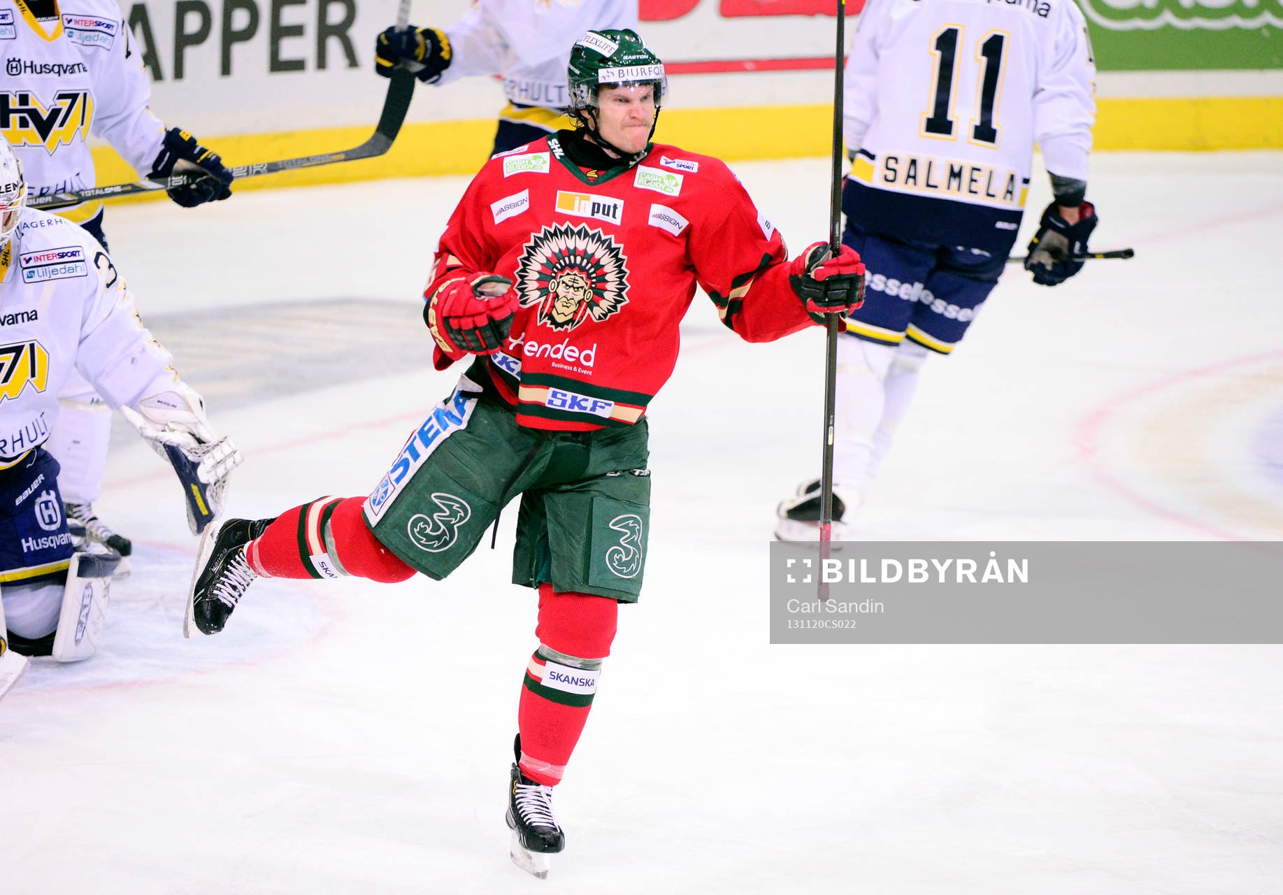 Frölundas Anton Axelsson jublar