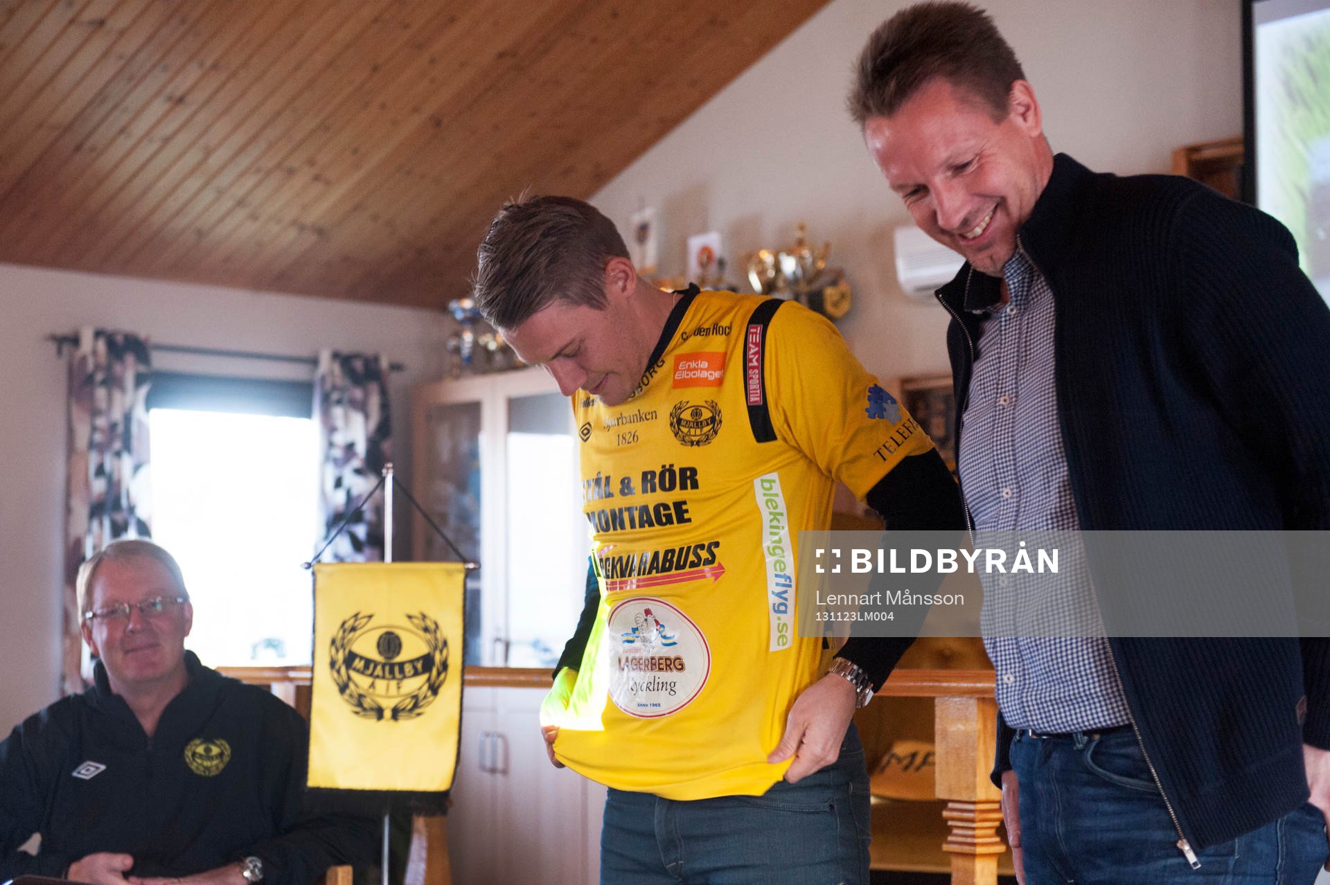 Mjällby presenterar Patrik Ingelsten, här