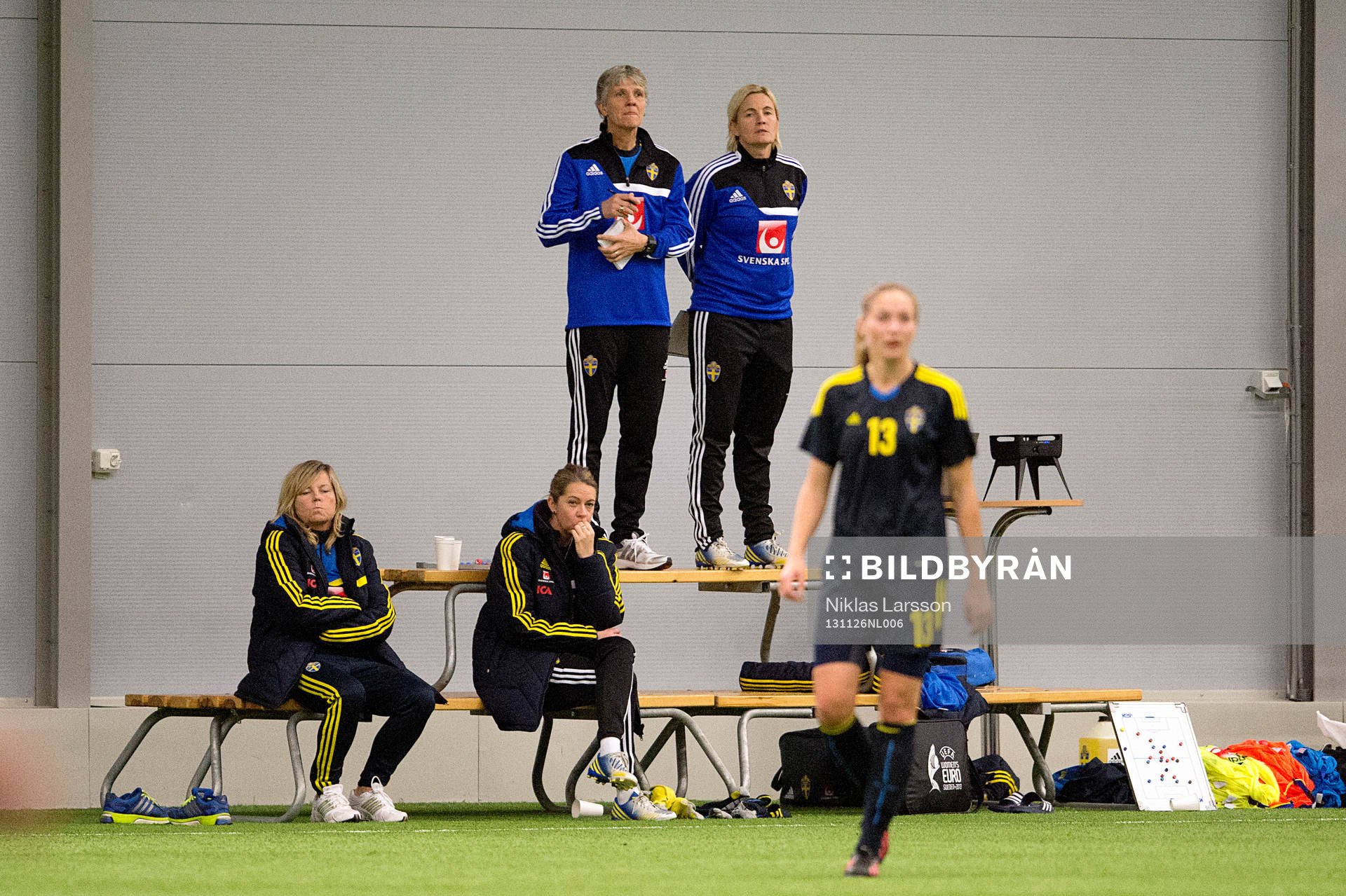 Pia Sundhage, förbundskapten Sverige och de andra i