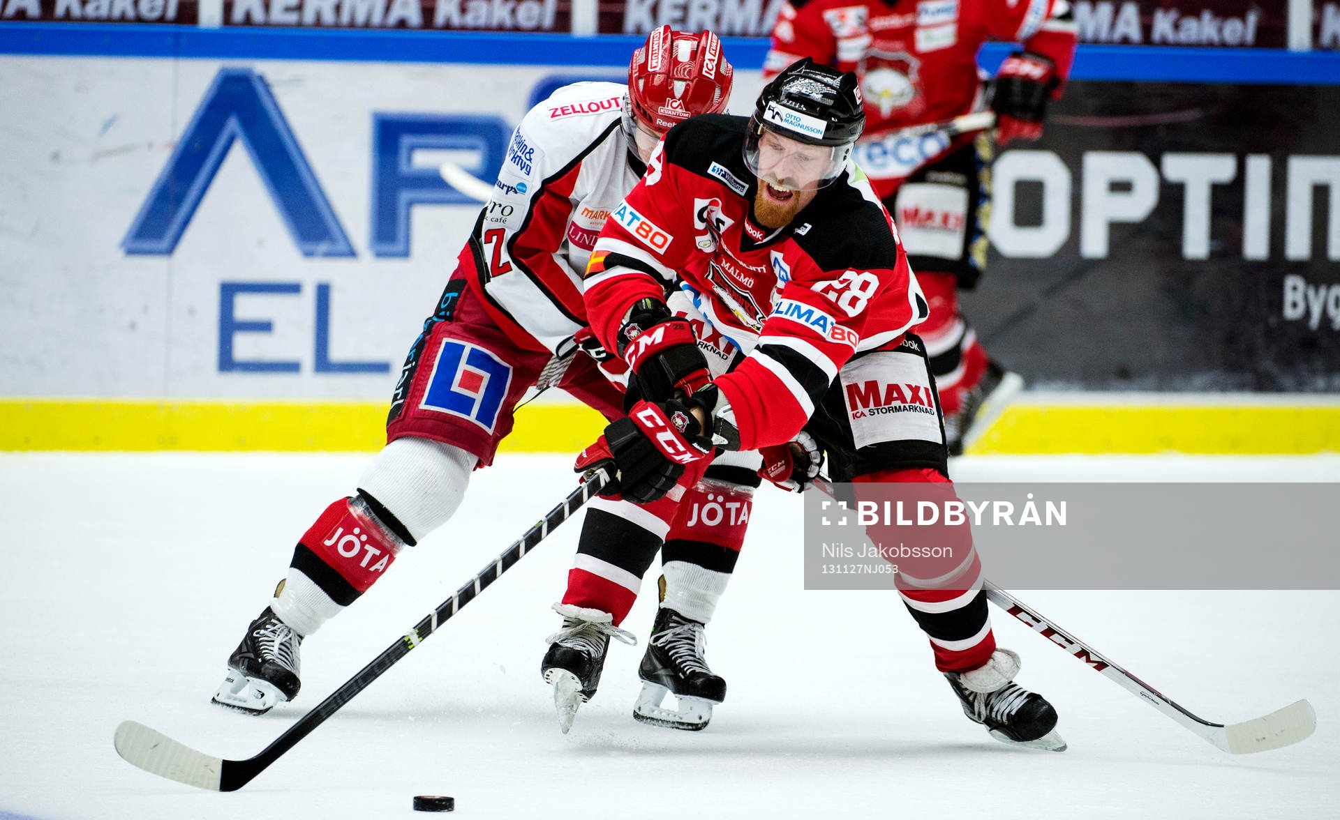 Almtunas Martin Karlsson och Malmö Redhawks  Jens Olsson