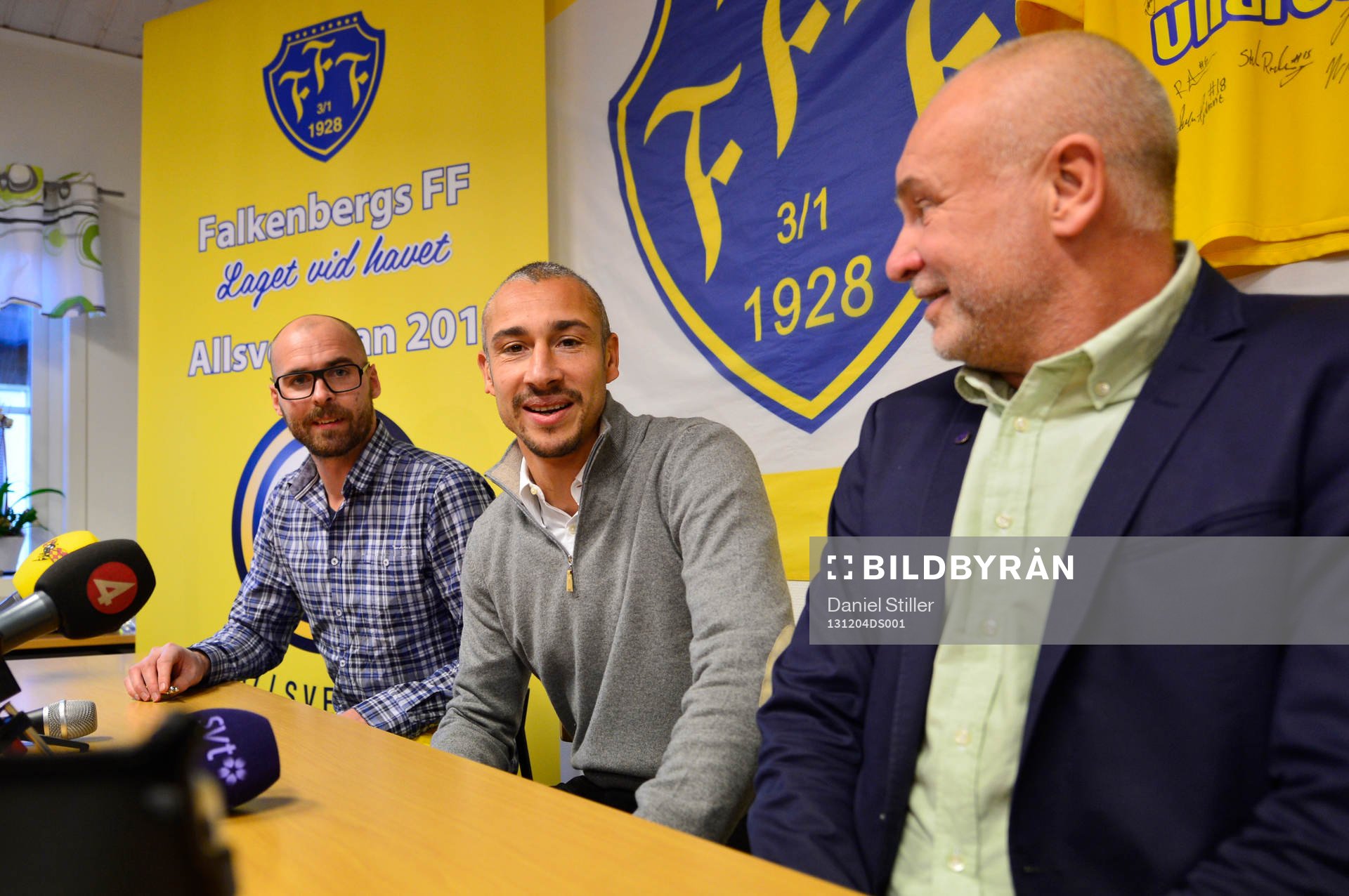 Falkenbergs FF's sportchef Håkan Nilsson (h) och