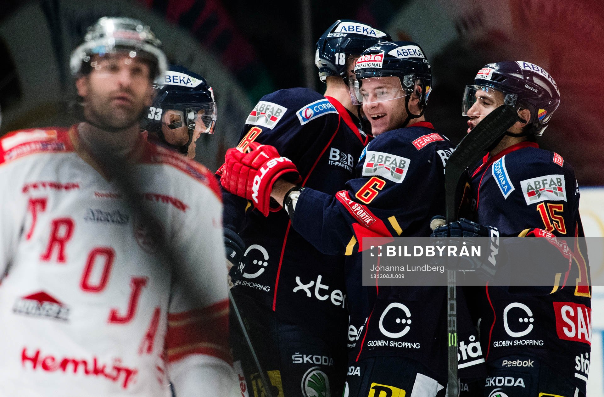 Michael Holmqvist, Bobo Petersson och Steve Saviano jublar