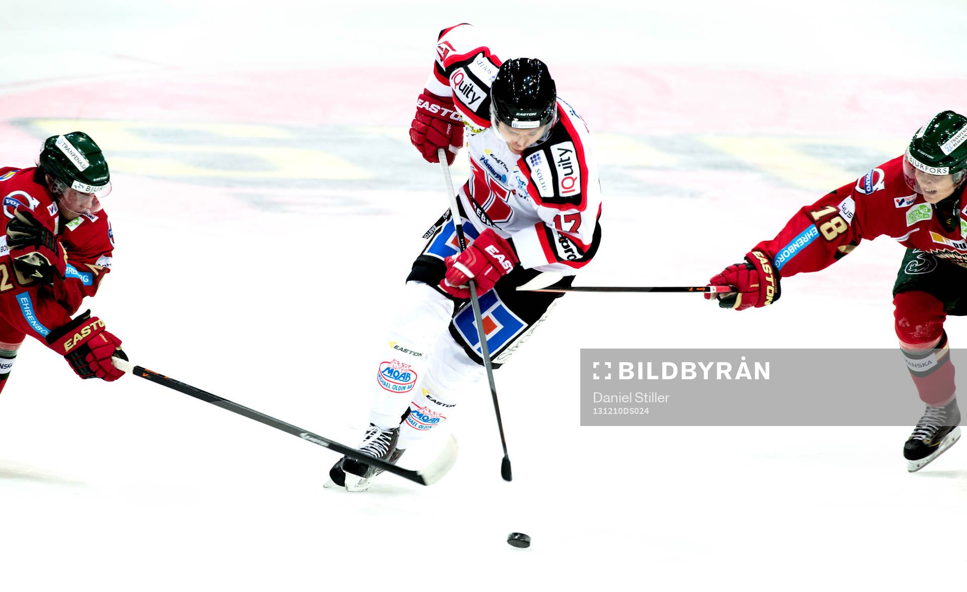 Frölundas Erik Karlsson och Anton Blidh jagar Örebros Ben